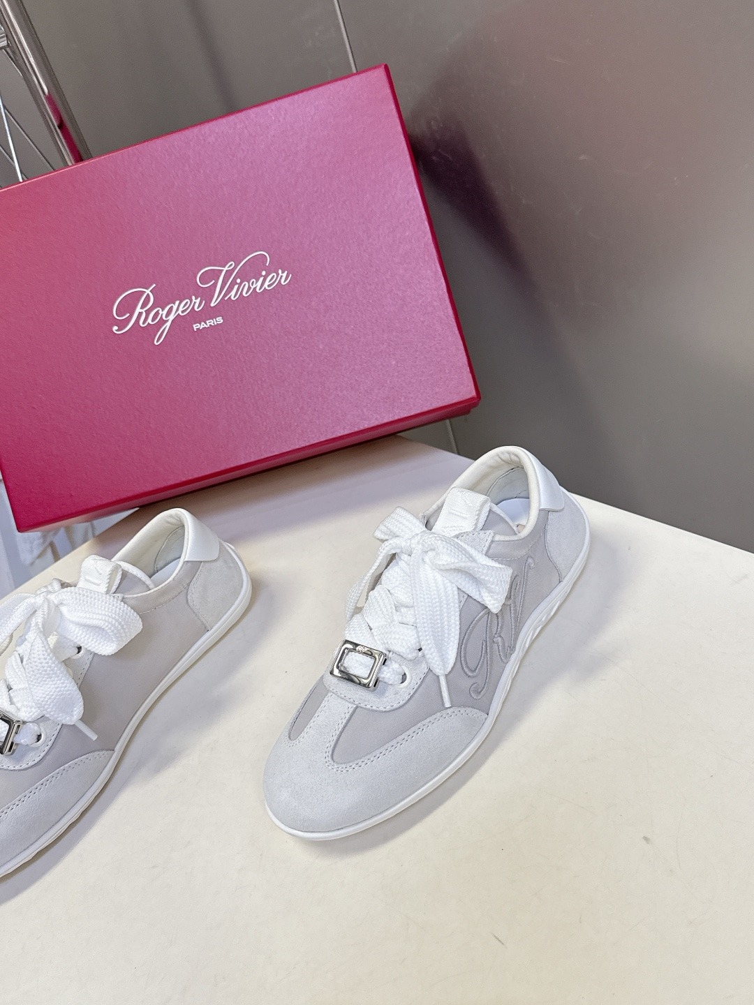 로*비비에 가을/겨울 신상 슬립온