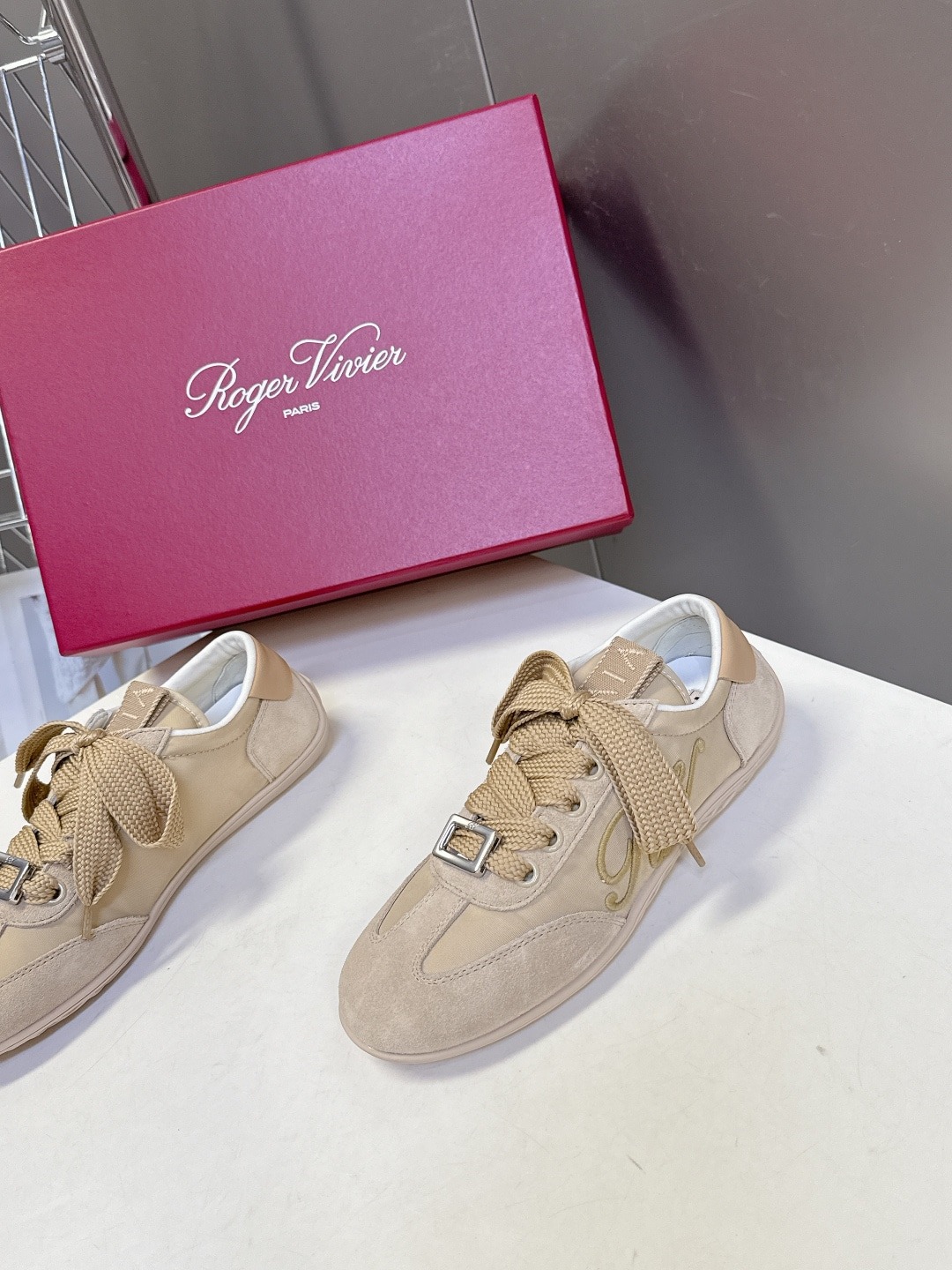 로*비비에 가을/겨울 신상 슬립온