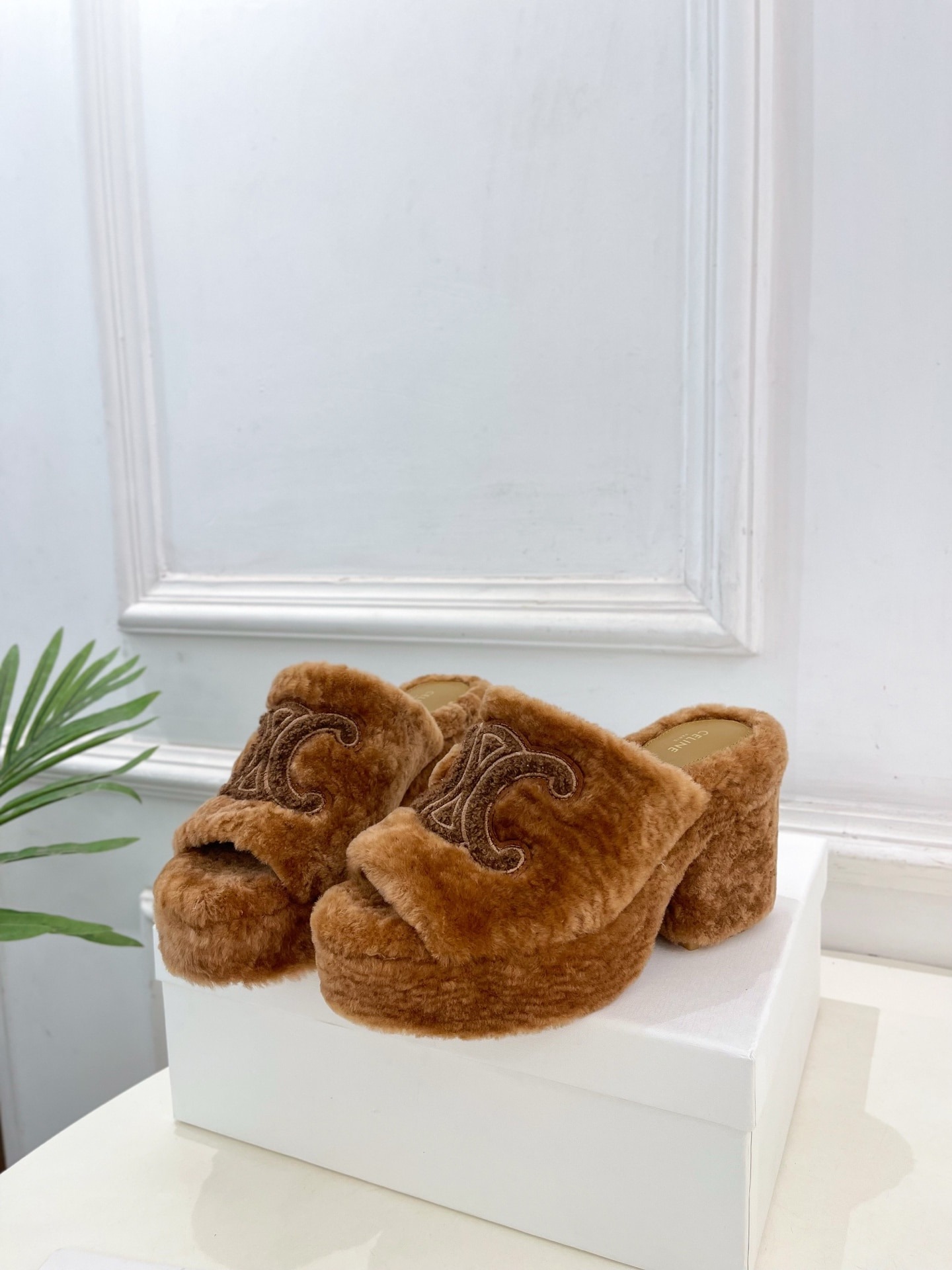 셀*느 25 신상 가보시힐 슬리퍼