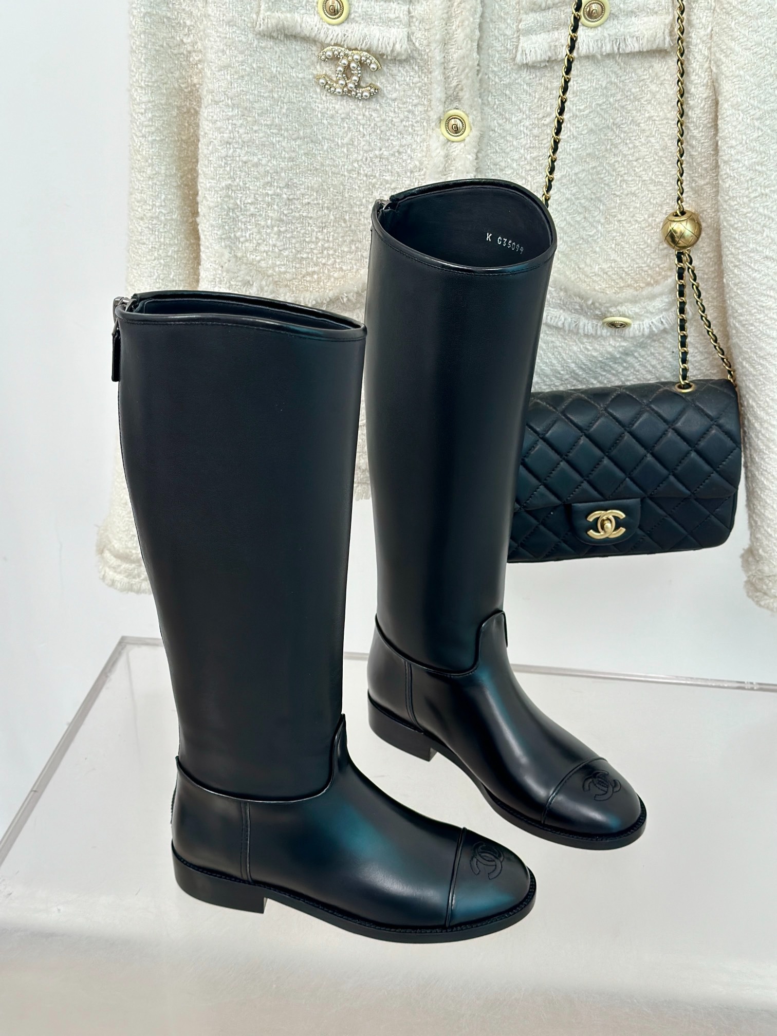 샤* 클래식 더블 C 스틸레토 롱 부츠