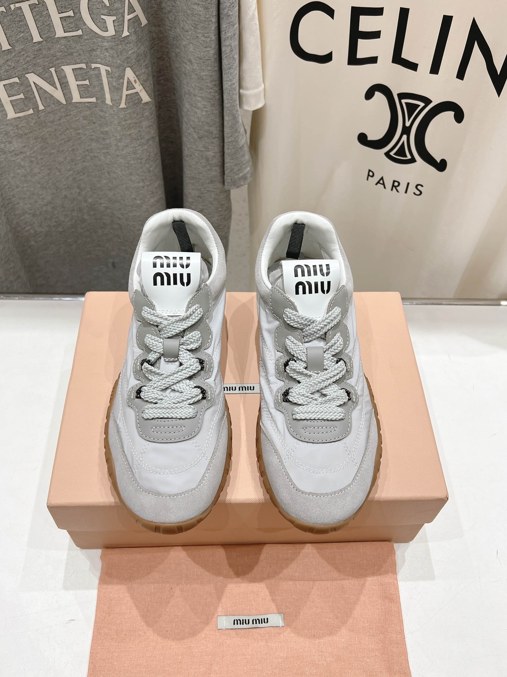 미*미* 2025ss 최신형 통굽 스니커즈