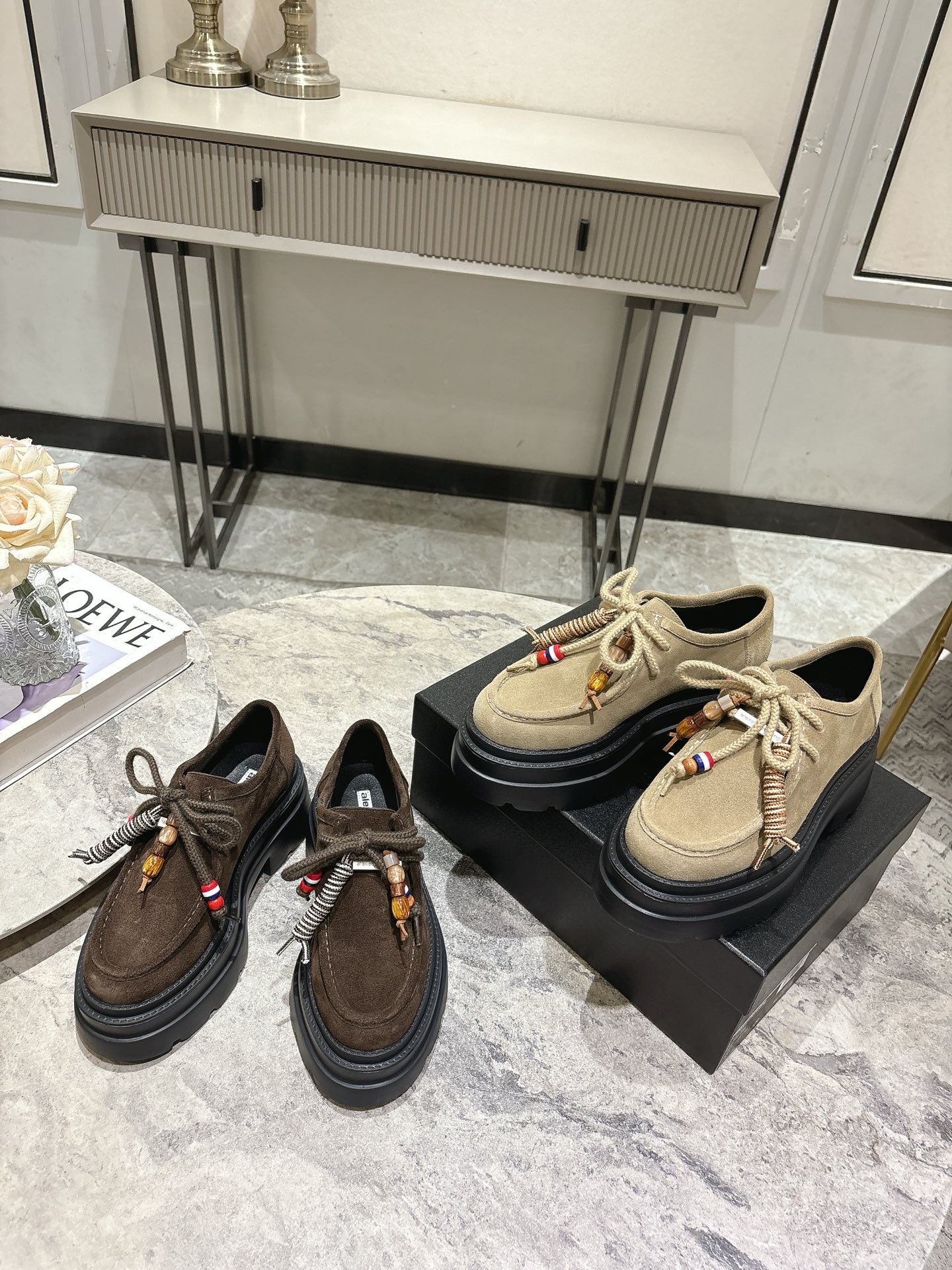 알*산더왕 통굽 로퍼