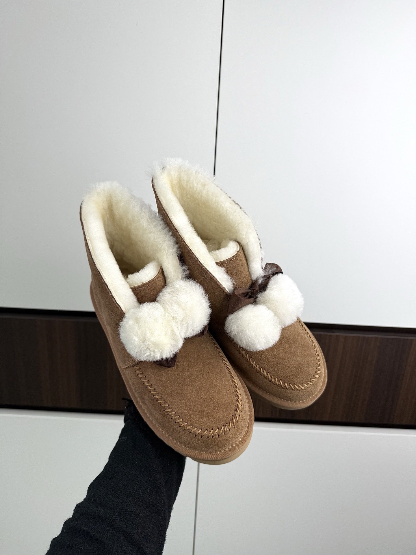 어* 캐린 퍼방울 리본 부츠