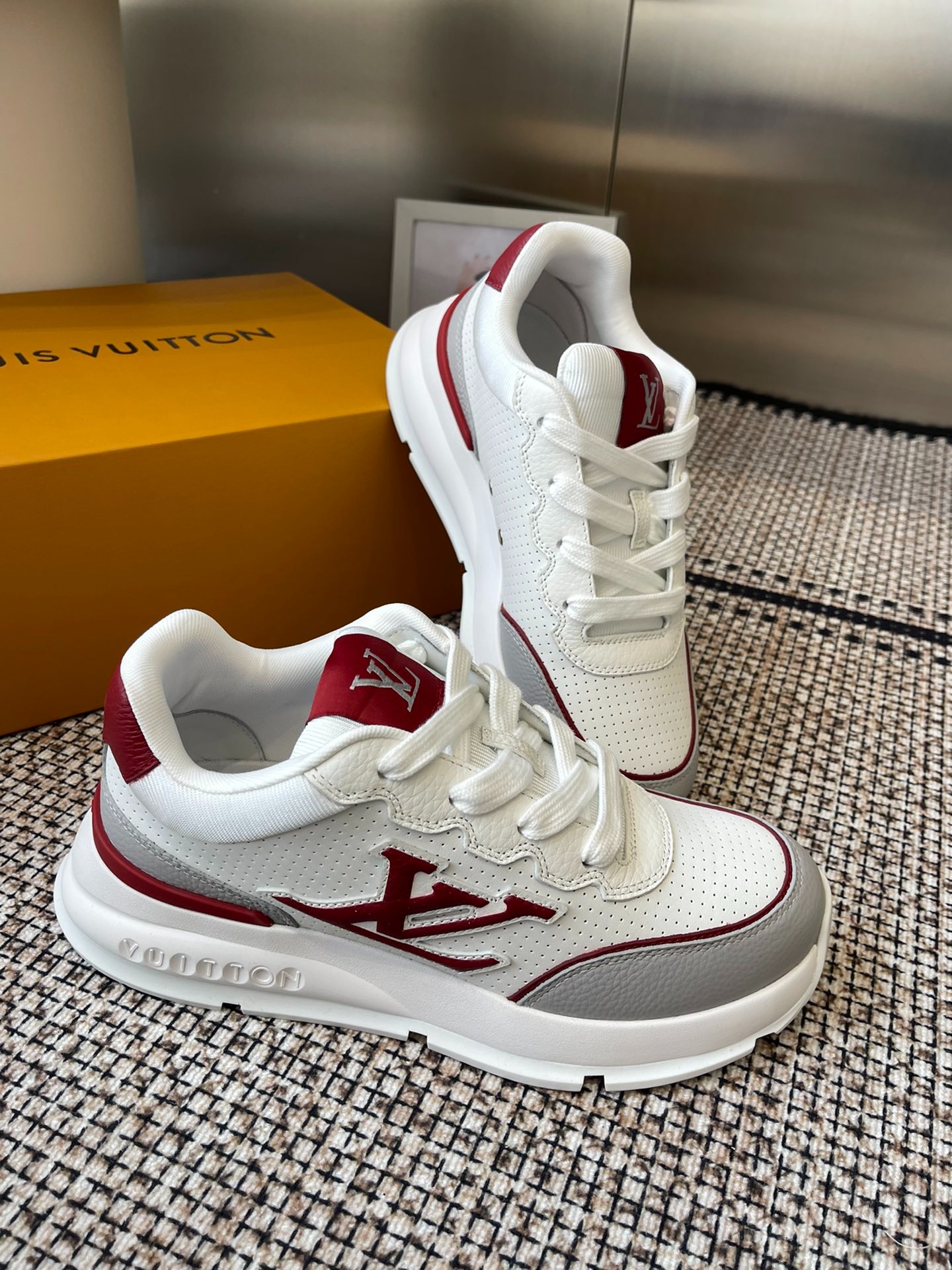 루*비통 뉴 클래식 스니커즈