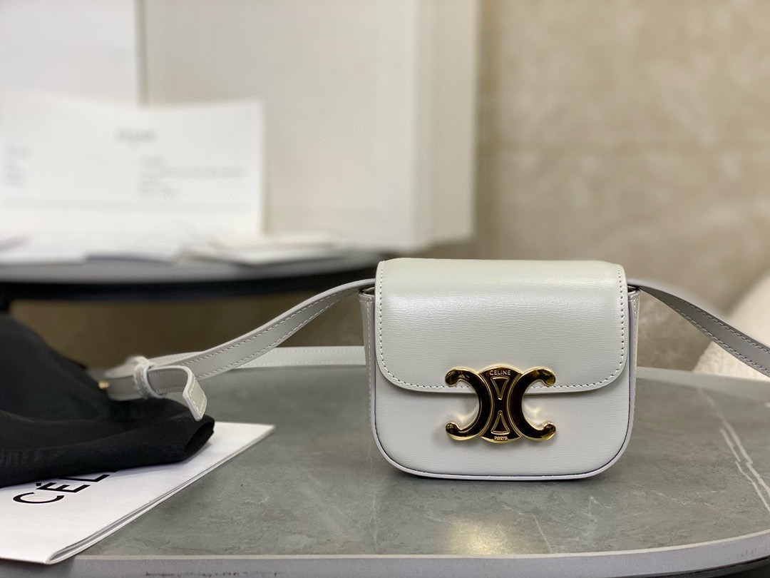 셀린느﻿느 트리옹프 미니 클로드 크로스백