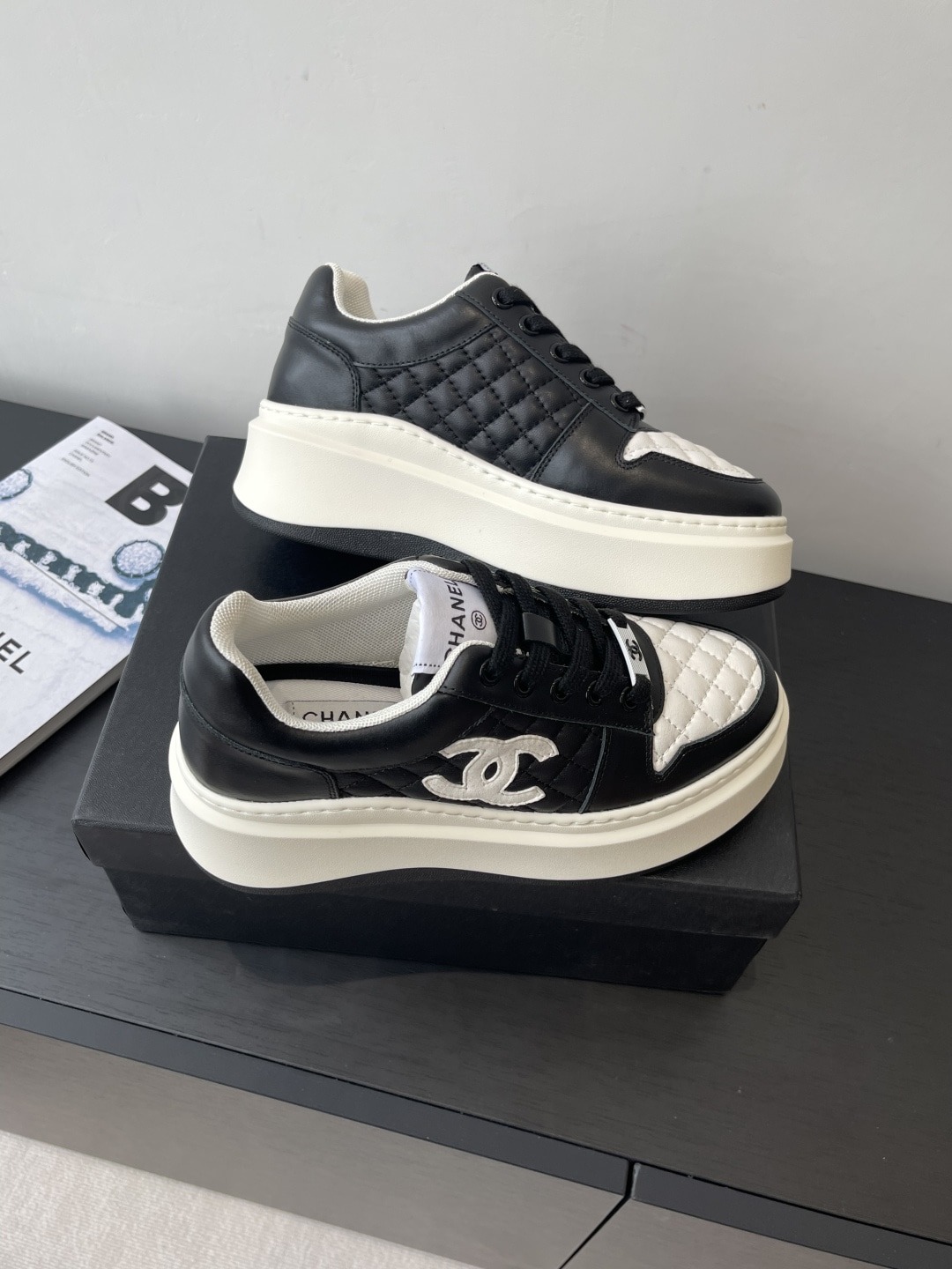 샤* 25ss 봄여름 신상 통굽 스니커즈