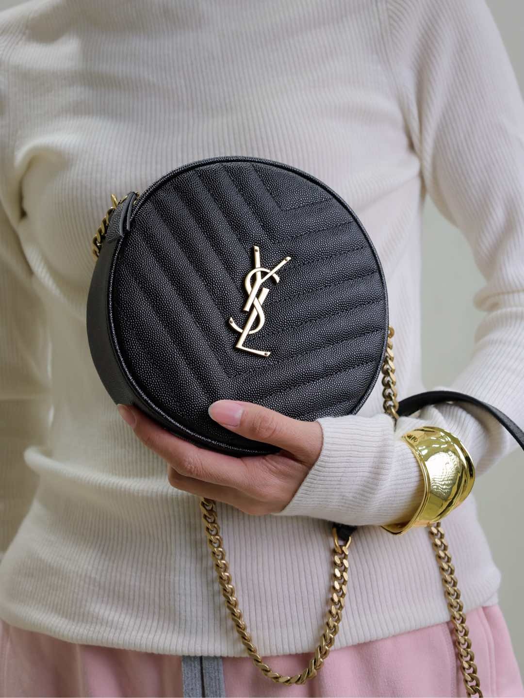 입생로랑 라운드 탬버린 백