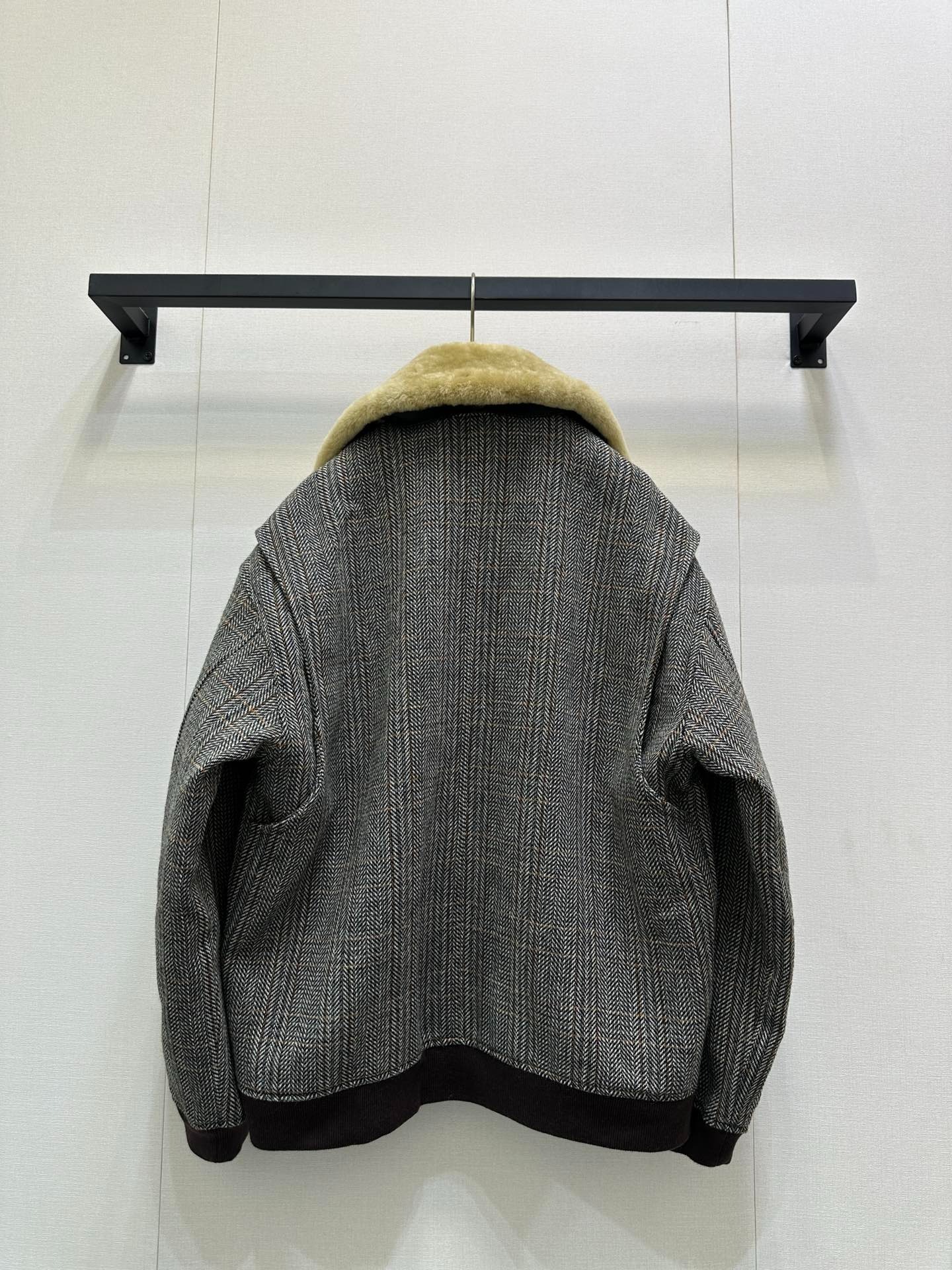 미*미* 25Fw 신상 양털 헤링본 자켓