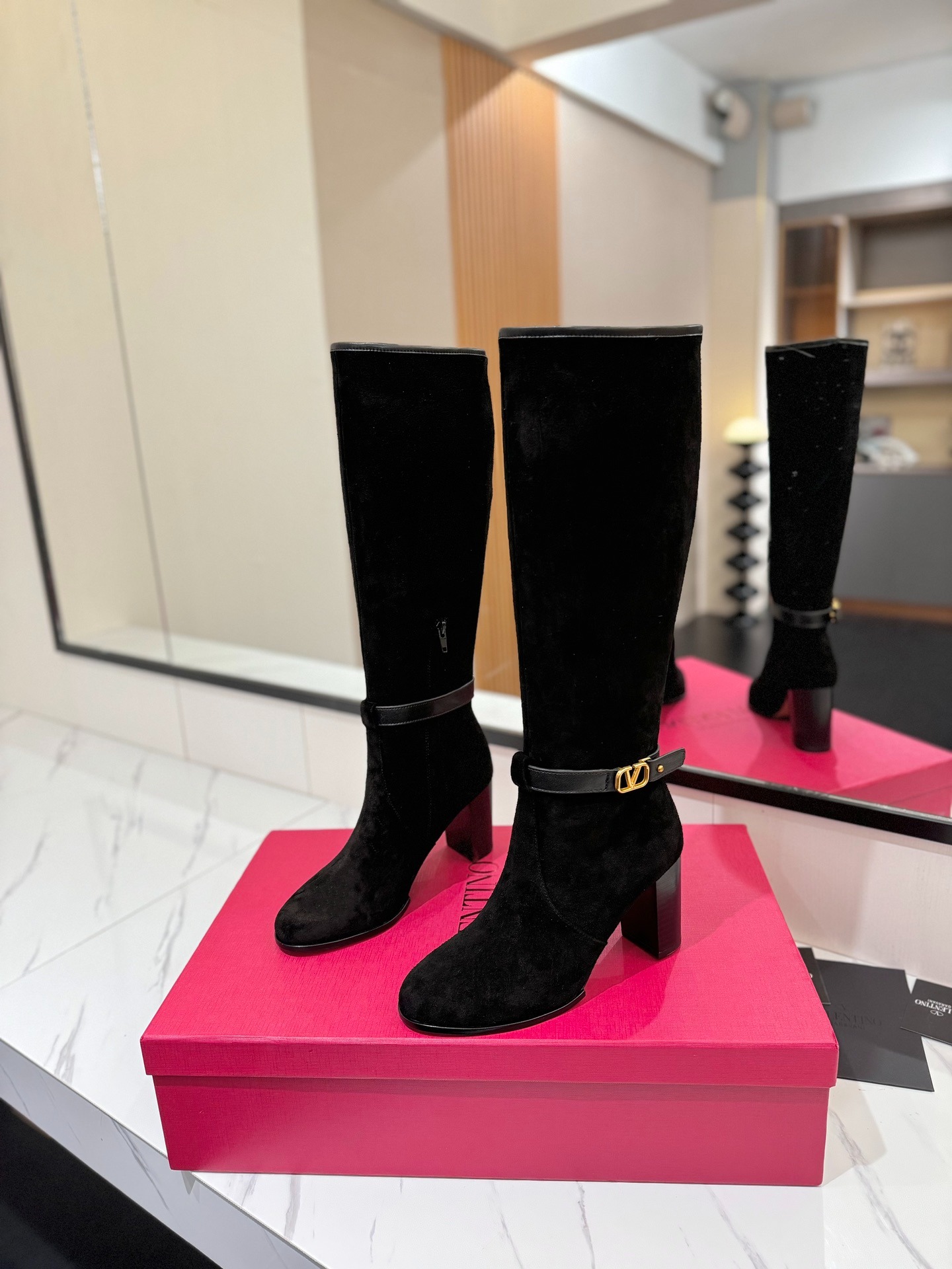 발*티노 25 신상 하이 부츠