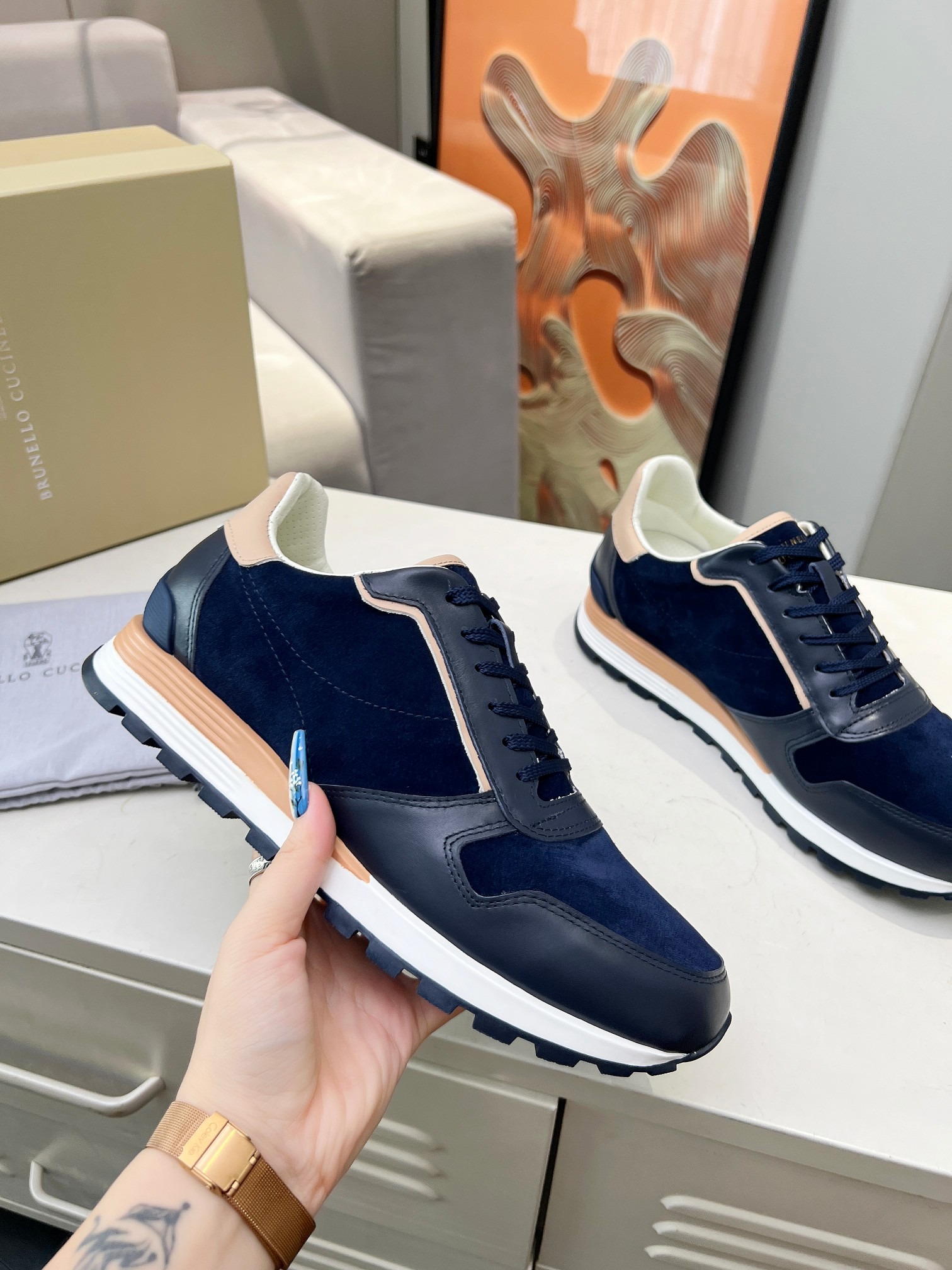 브*넬로 쿠치넬리 스웨이드&가죽 남성 스니커즈