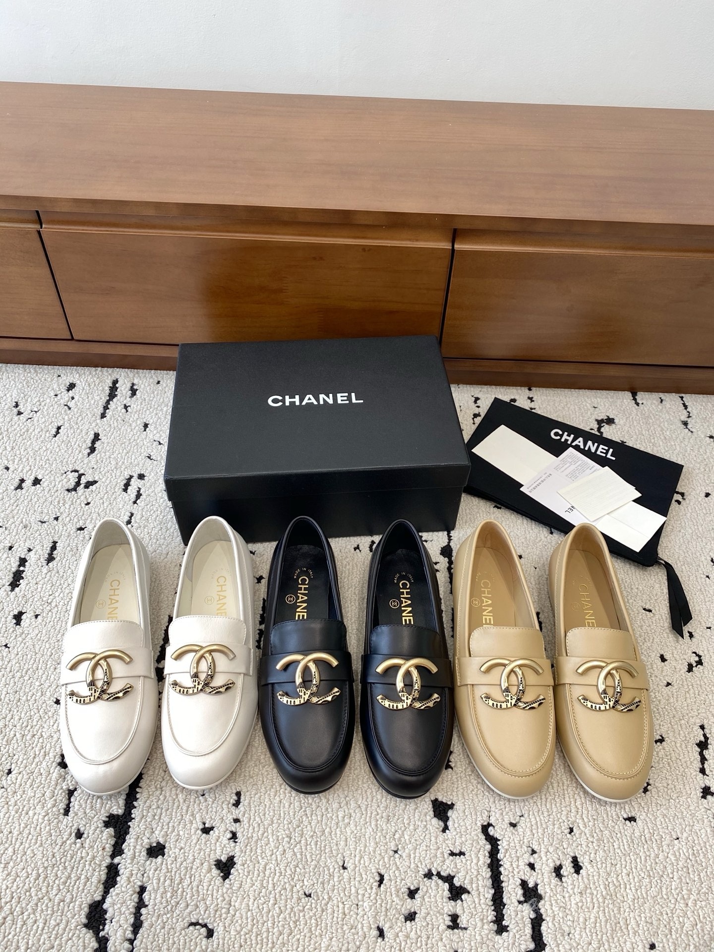 샤* 25C 가을/겨울 신상 스틸레토 플랫