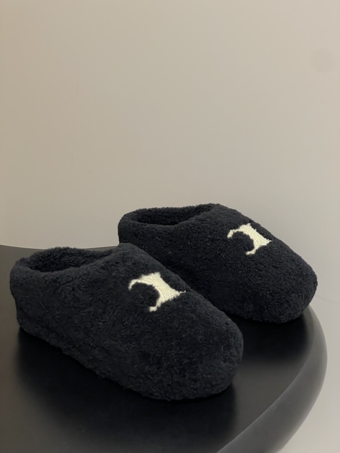 셀*느 25Fw 신상 울반 슬리퍼