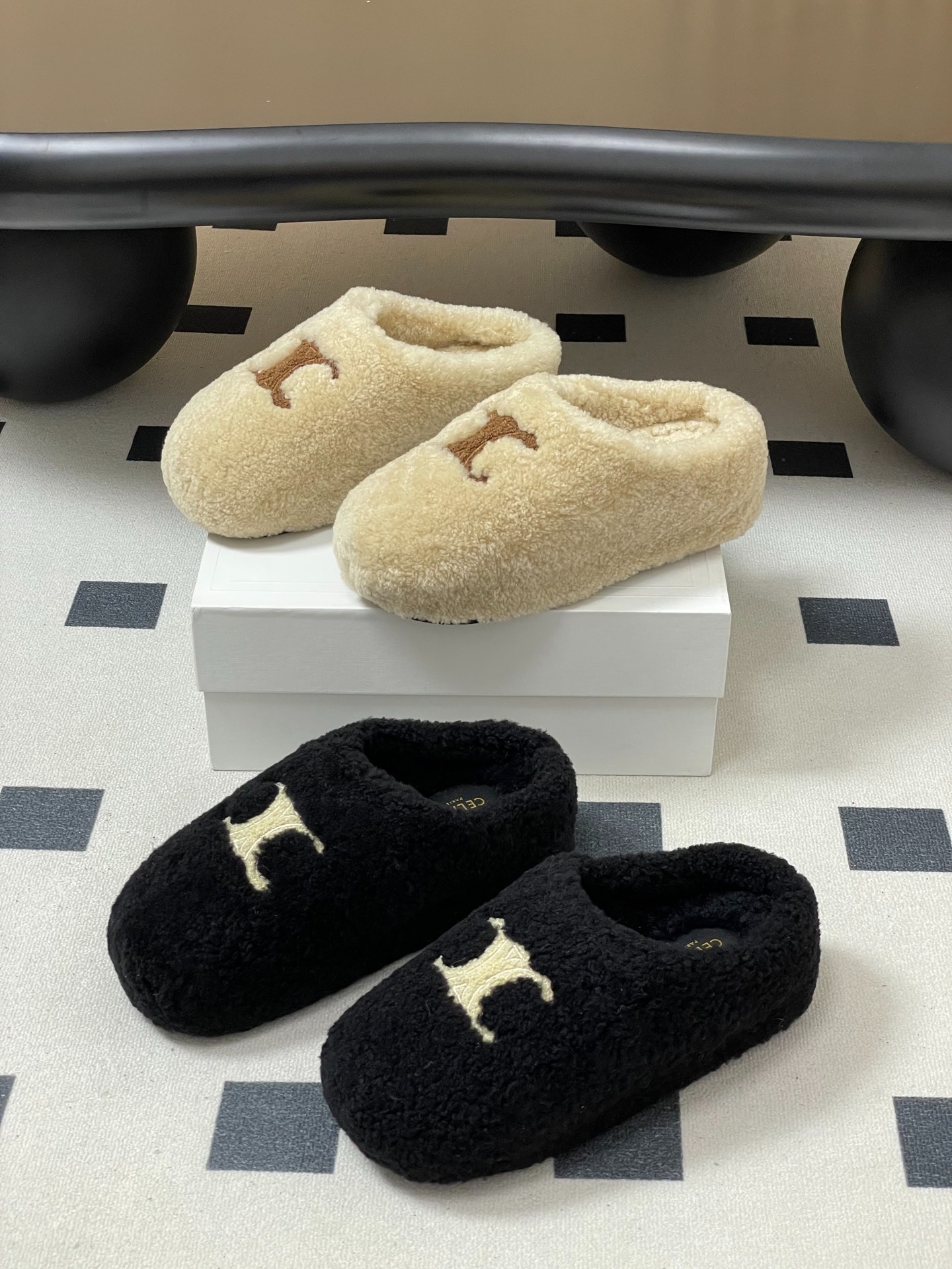 셀*느 25Fw 신상 울반 슬리퍼