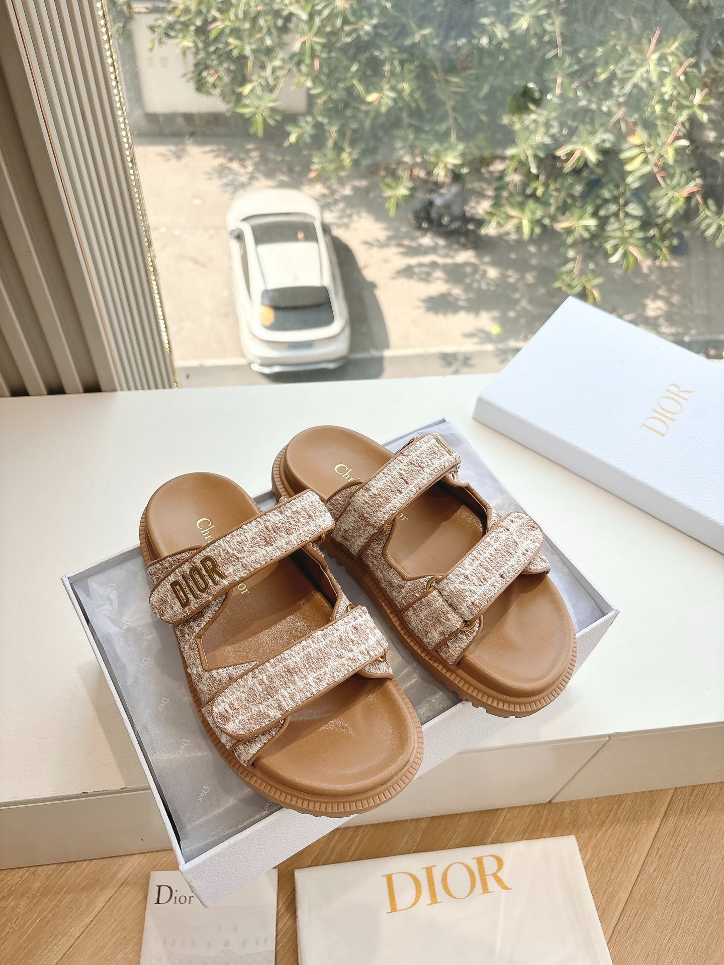 디*25 이른 봄 신상 뮬 샌들