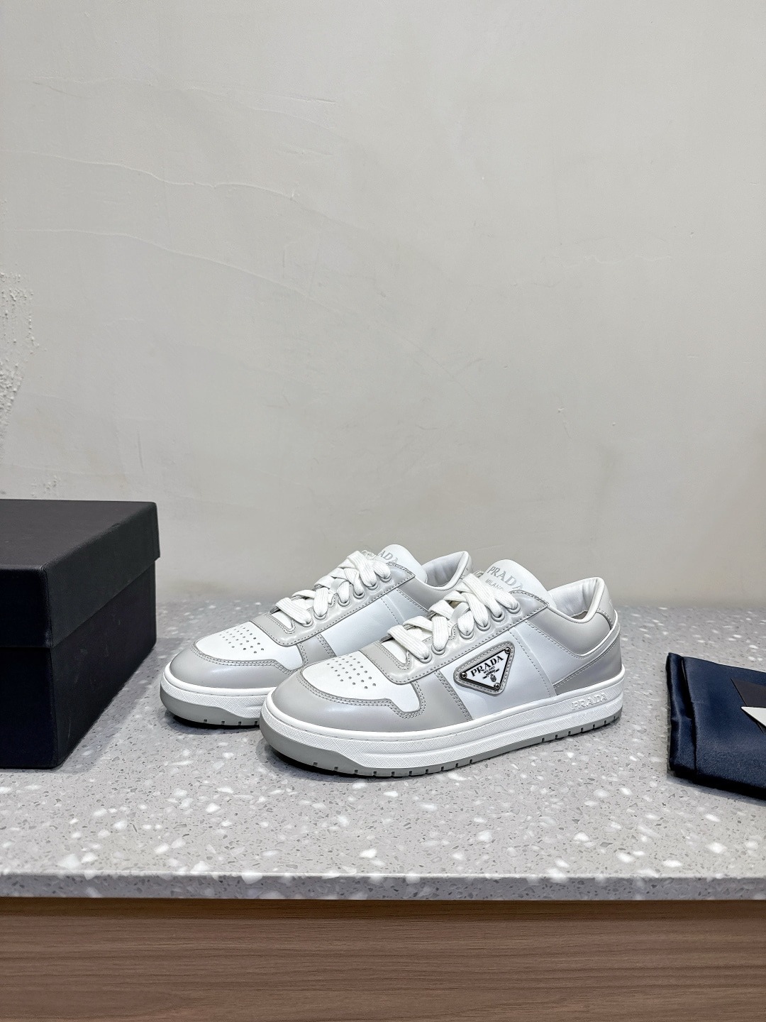 프*다 25ss 신상 스니커즈 운동화