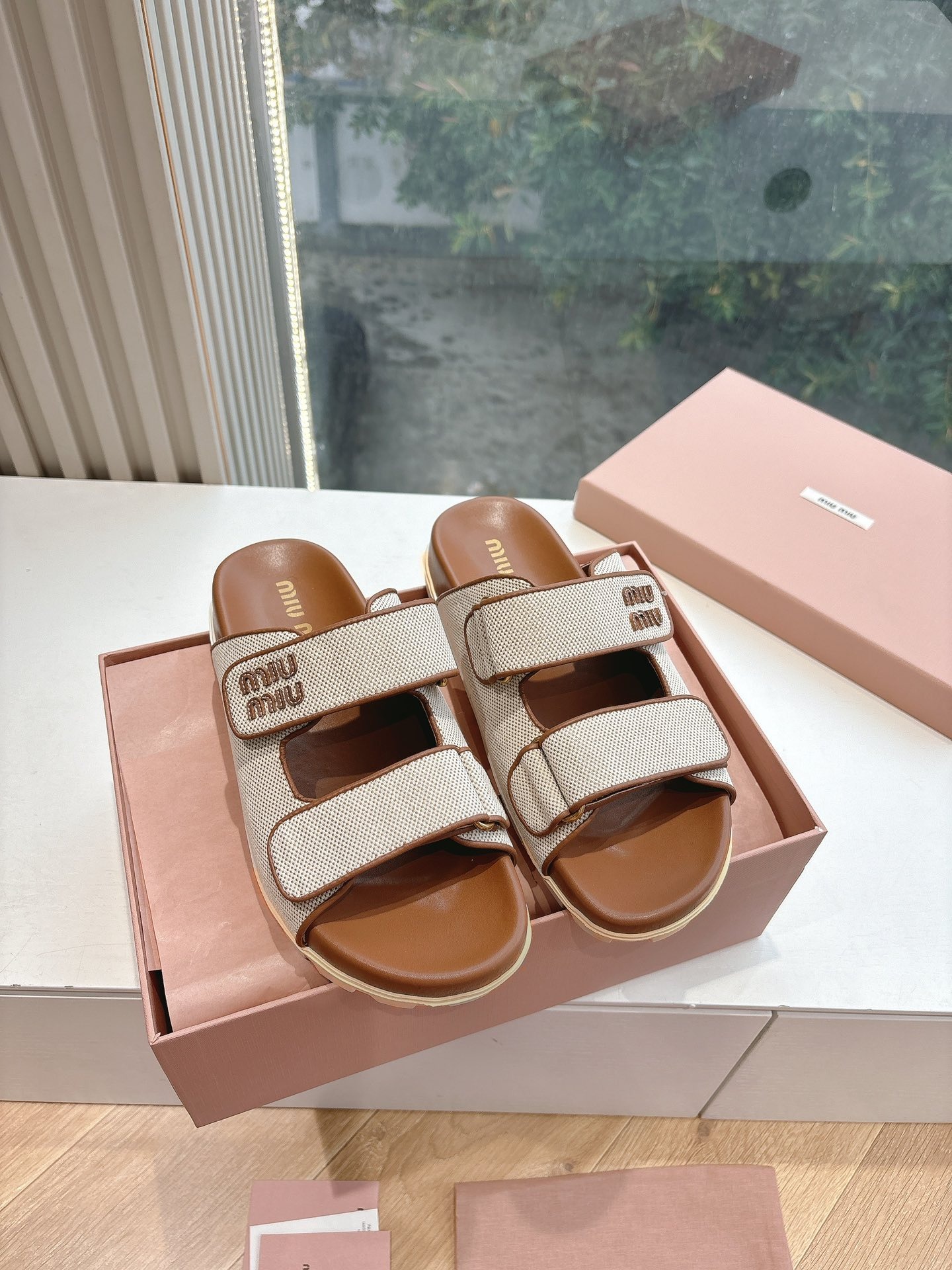 미*미* 신상 2025 봄여름 통굽 벨크로 슬리퍼 샌들