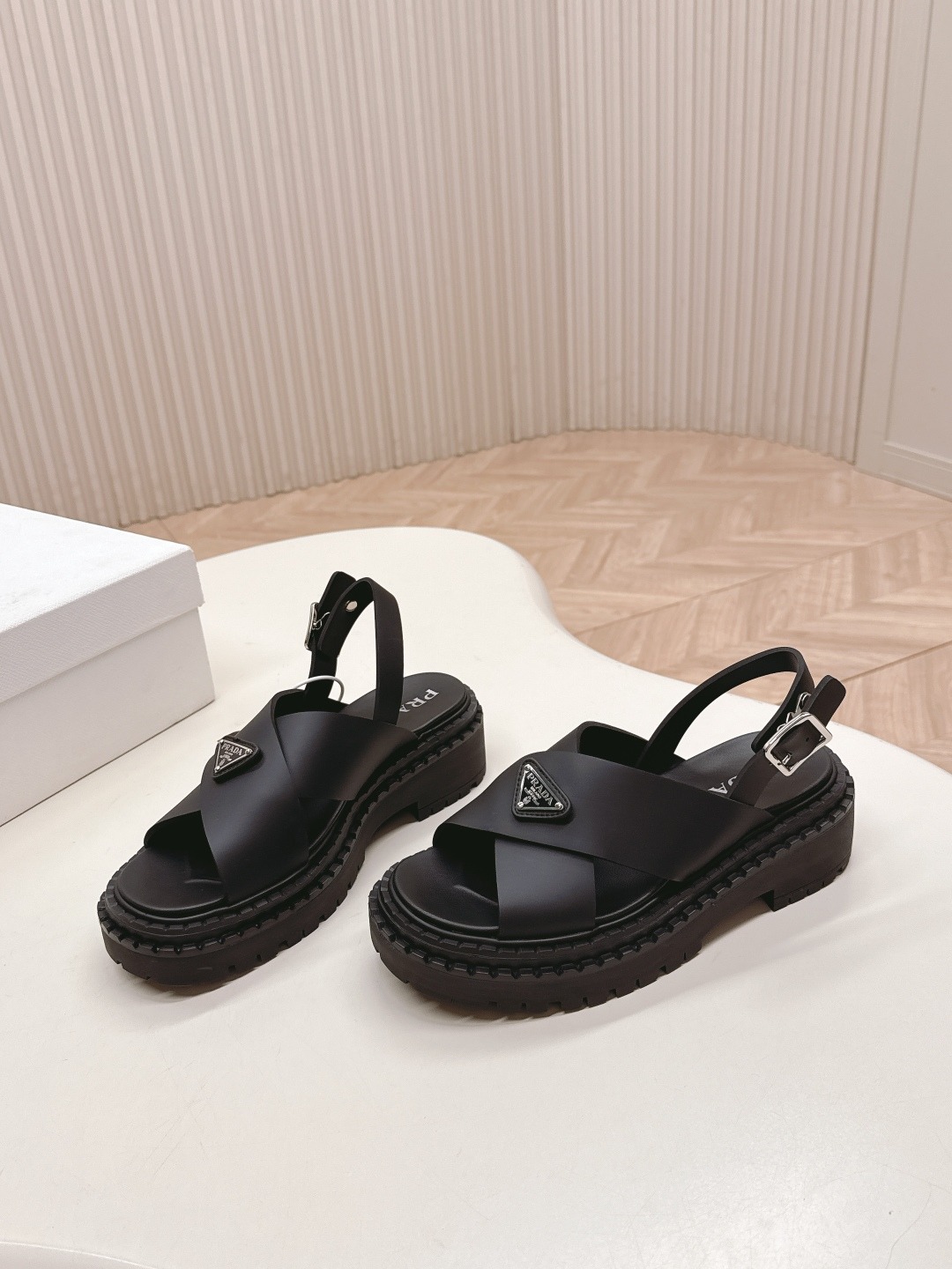 프*다 25 봄여름 신상 통굽 슬리퍼