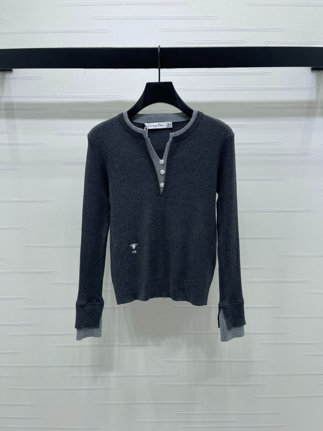 디* 25 신상 브이넥 니트 긴팔