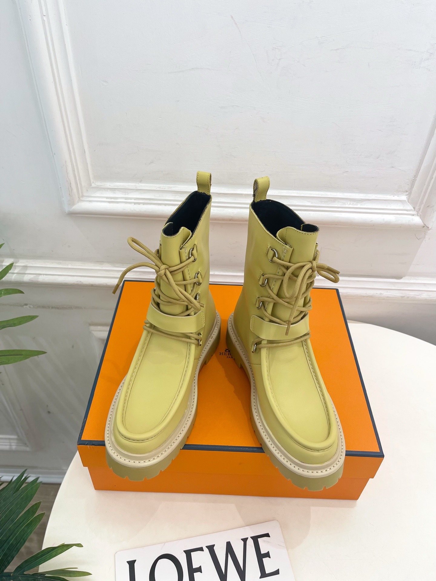 에*메스 25 신상 스트랩 앵클워커