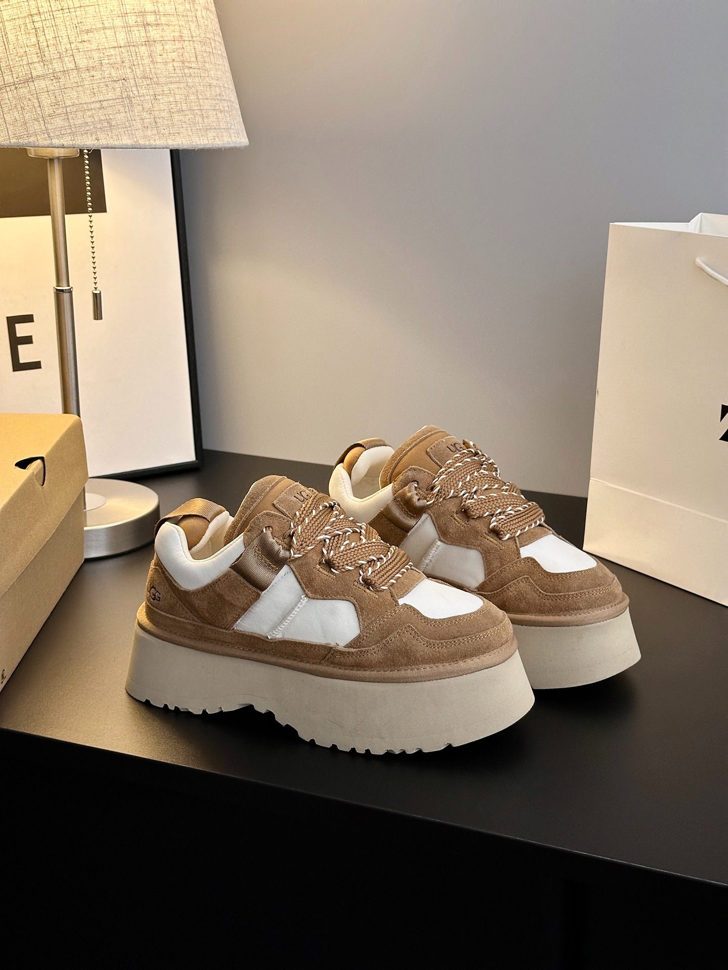 어* 키높이 슈즈