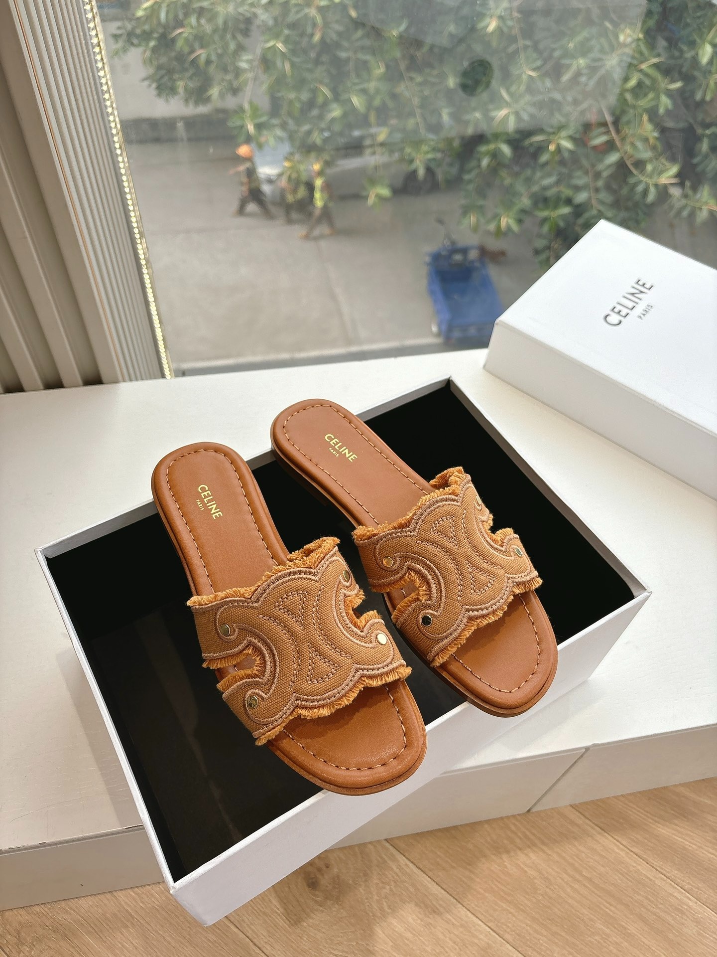 셀*느 2025 봄여름 신상 여성 플랫 슬리퍼