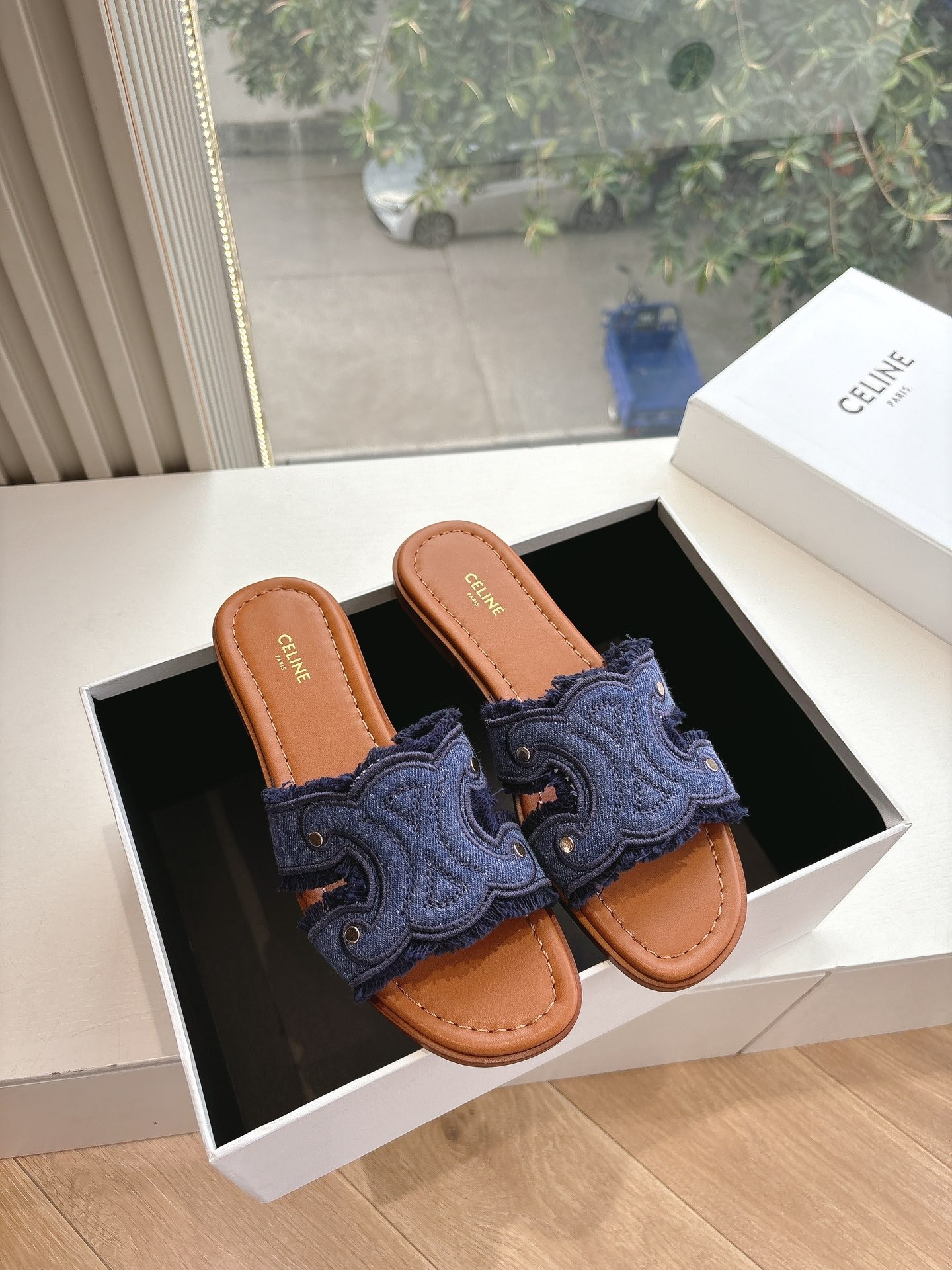 셀*느 2025 봄여름 신상 여성 플랫 슬리퍼