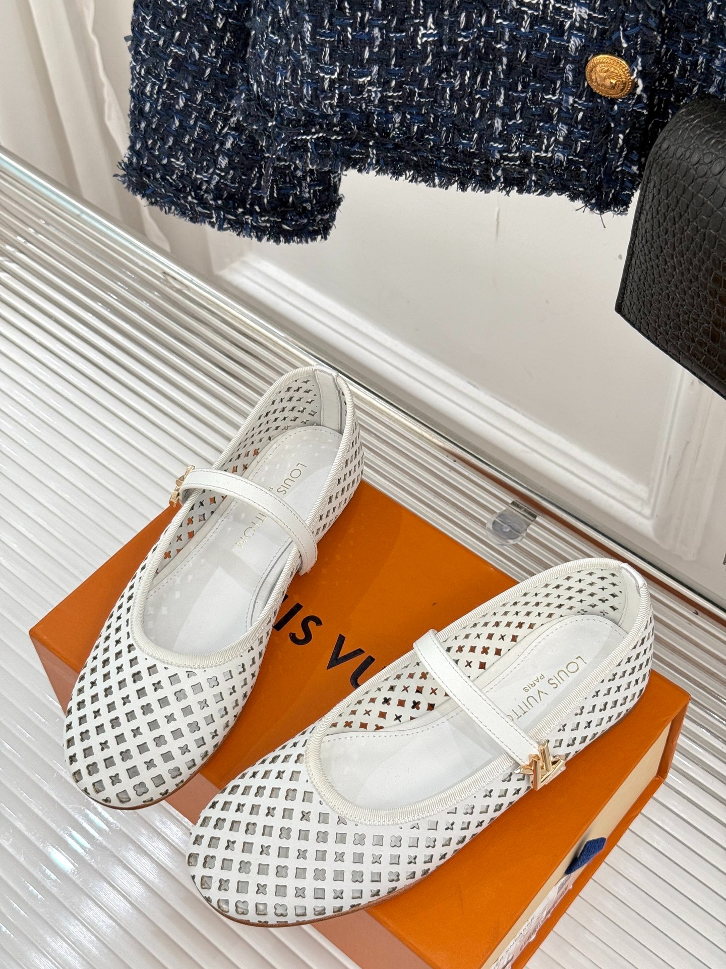 루*비통 25ss 신상 메리제인 슈즈