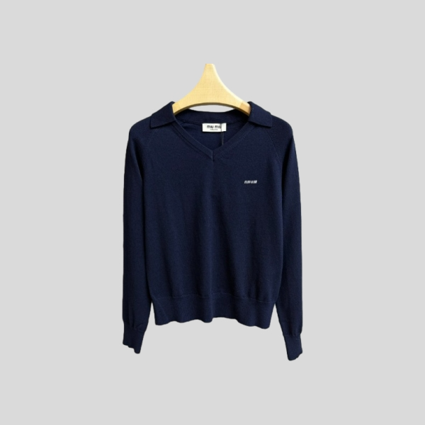 미우미우 울 니트 스웨터