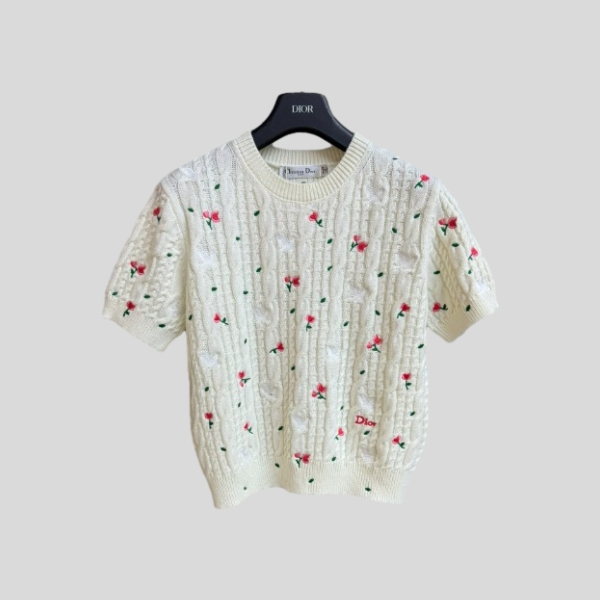 디올 플로럴 자수 반팔