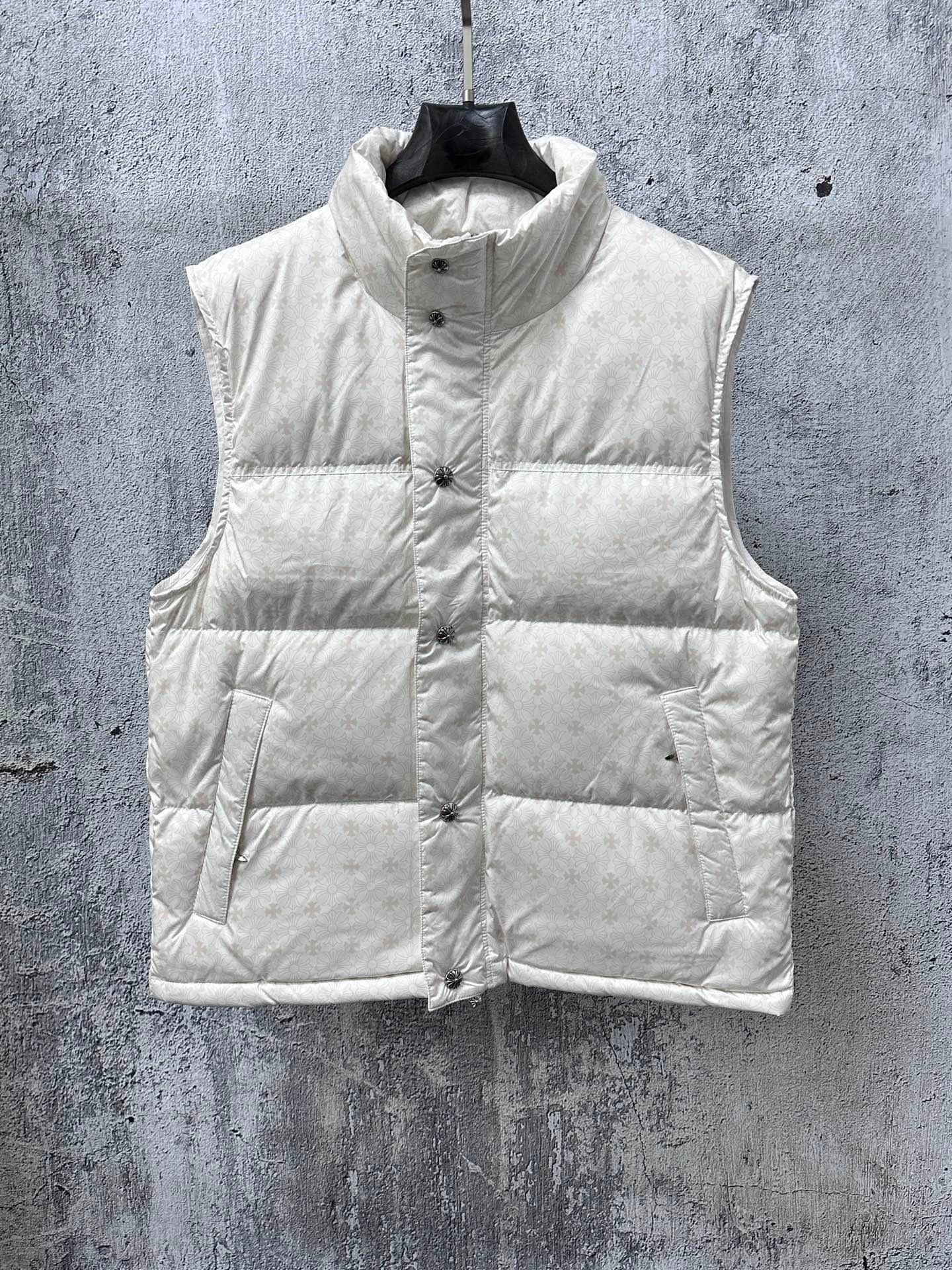 크*하츠 자카드 패딩 베스트