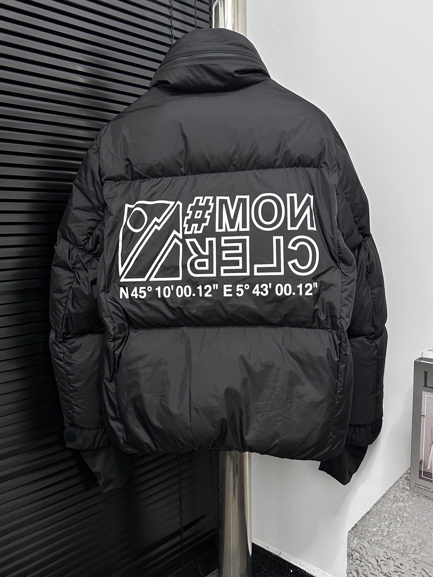 몽*레어 베르돈 다운 패딩