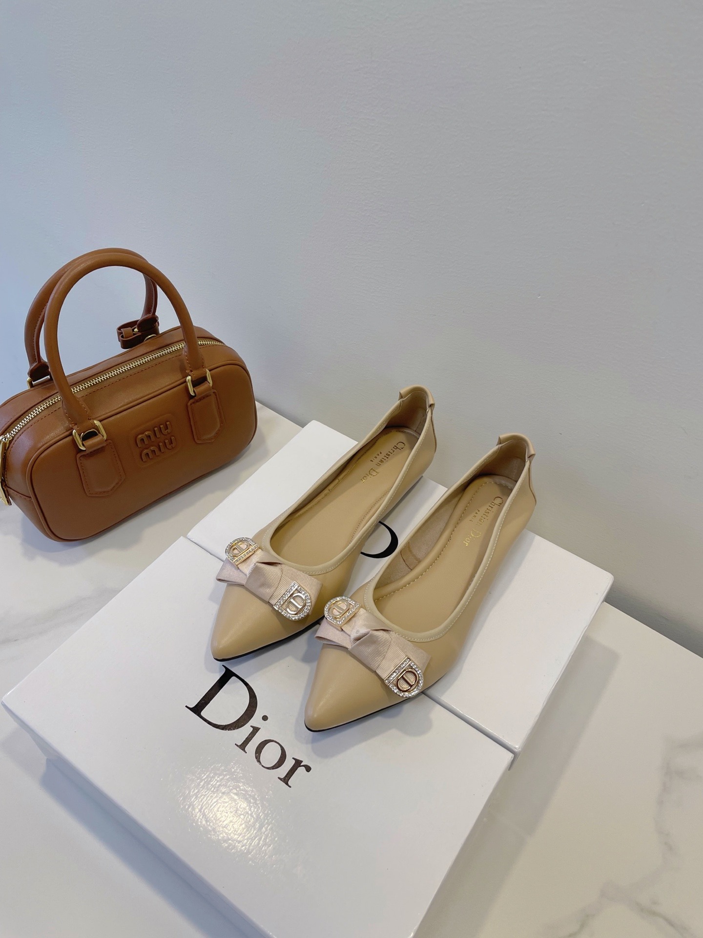 디* 신상 플랫 슈즈