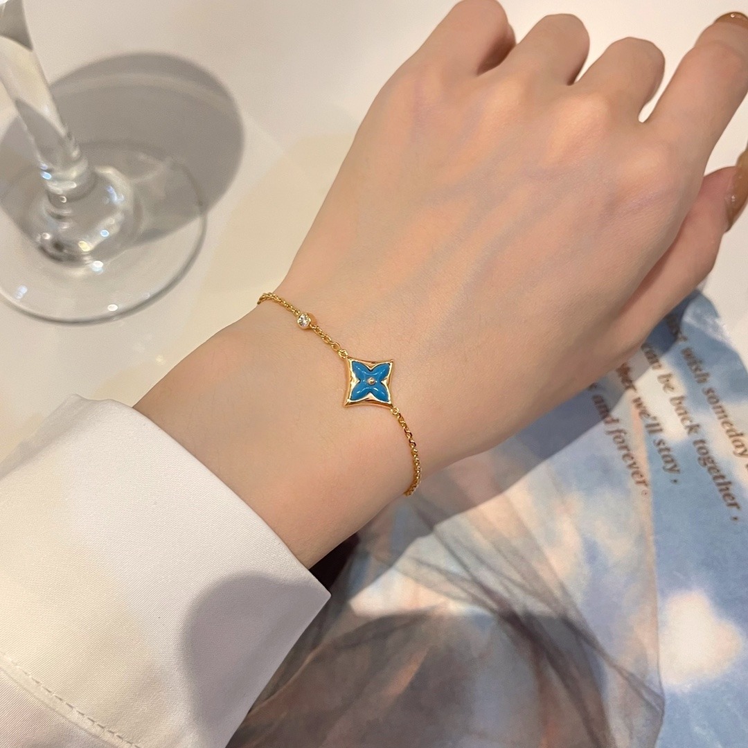 루*비통 플라워 브레이슬릿