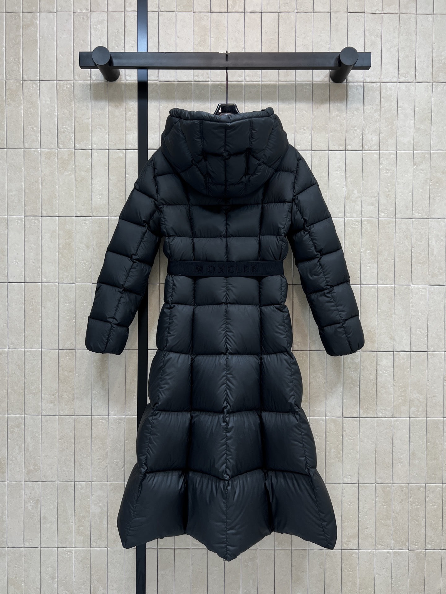 몽*레르 파우콘 롱패딩