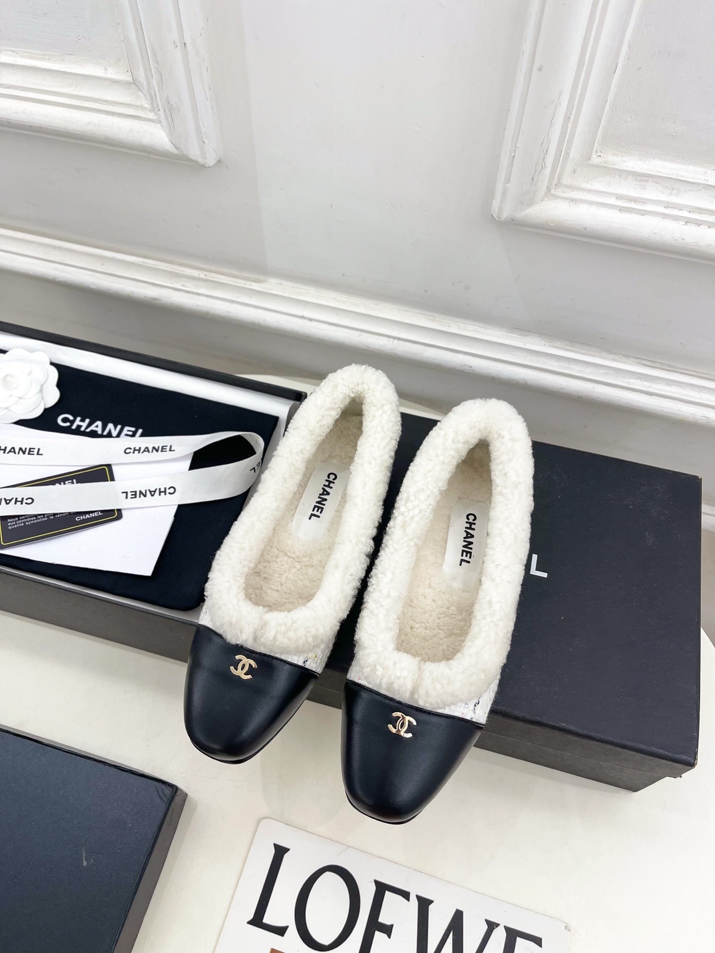 샤* 25 신상 퍼 발레화