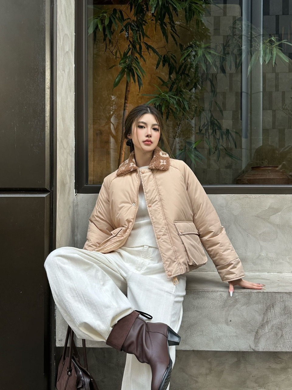 루*비통 25 신상 프린트 넥 패딩 코트