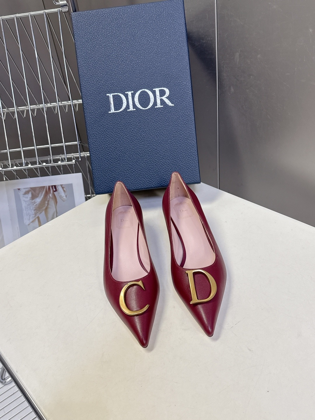 디* 26 봄여름 CD 메탈 펌프스 힐