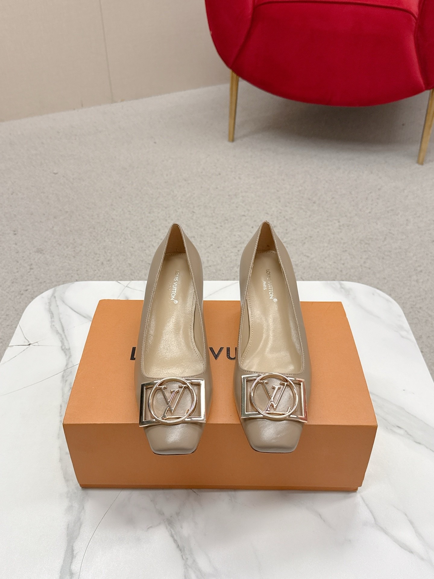 루*비통 클래식 스틸레토 힐