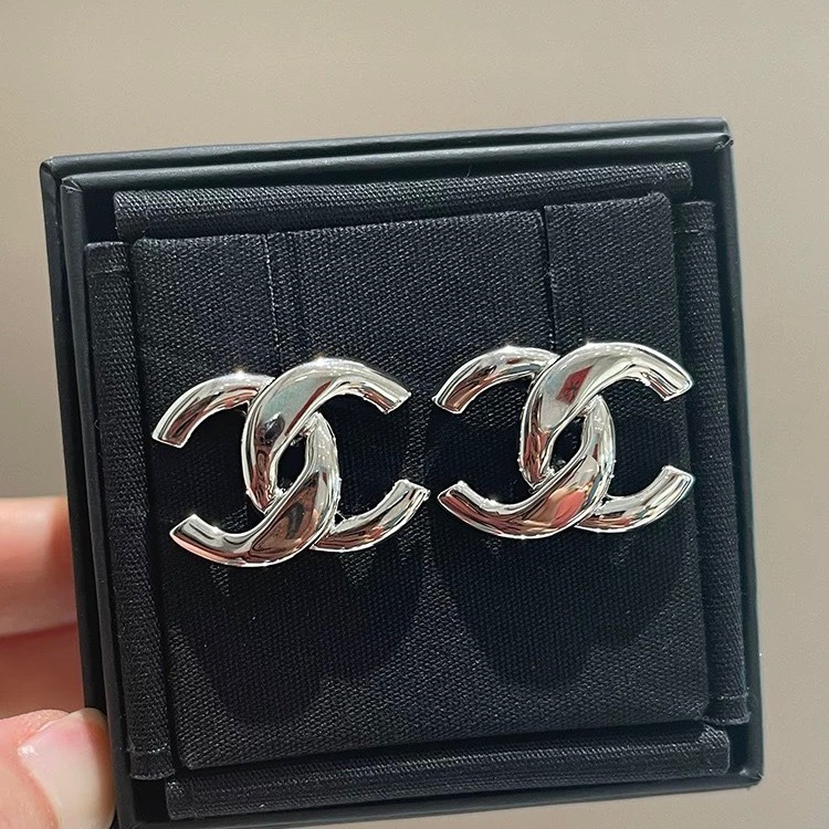 샤* 클래식 이어링