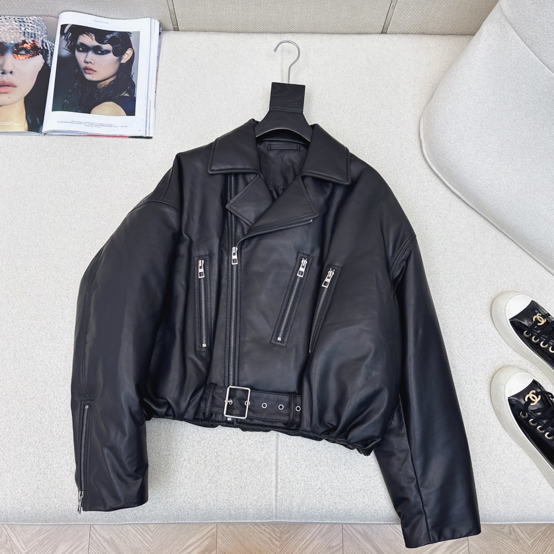 로*베 26Ss 봄 신상 무스탕 다운점퍼