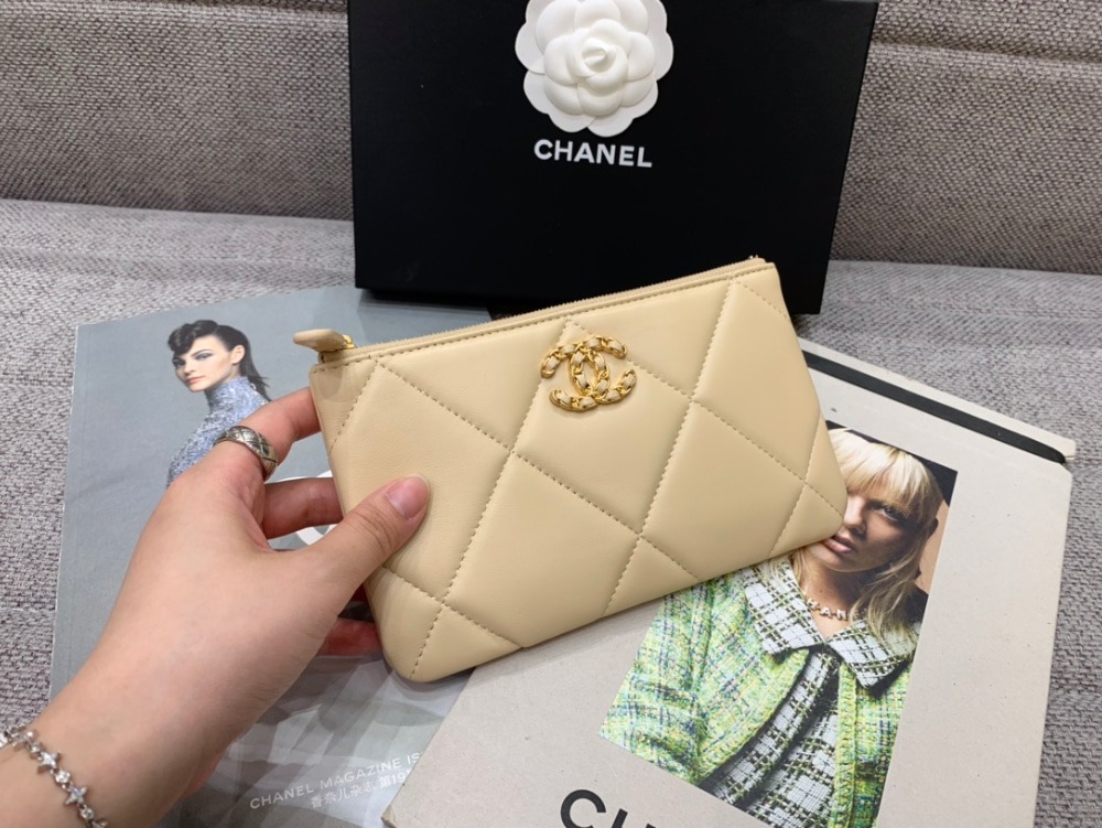 샤* 19 스몰 파우치 AP1059 