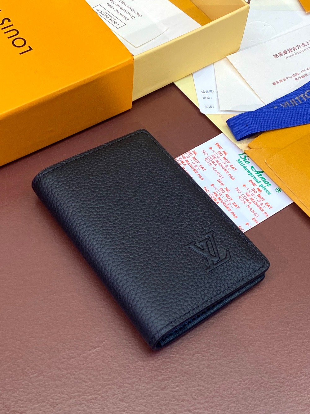 루*비통 남성 카드지갑 브라짜 월릿 M83130