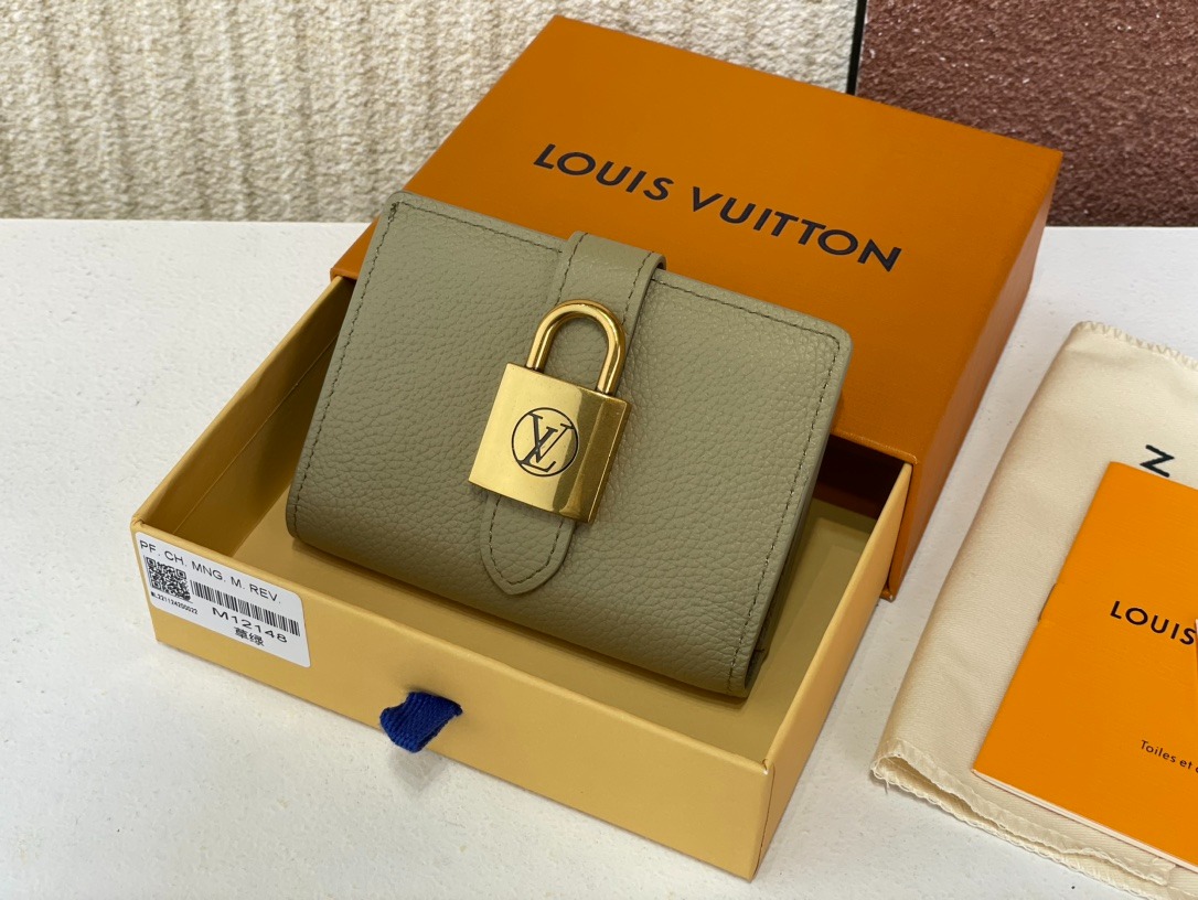 루*비통 로우 키 컴팩트 월렛