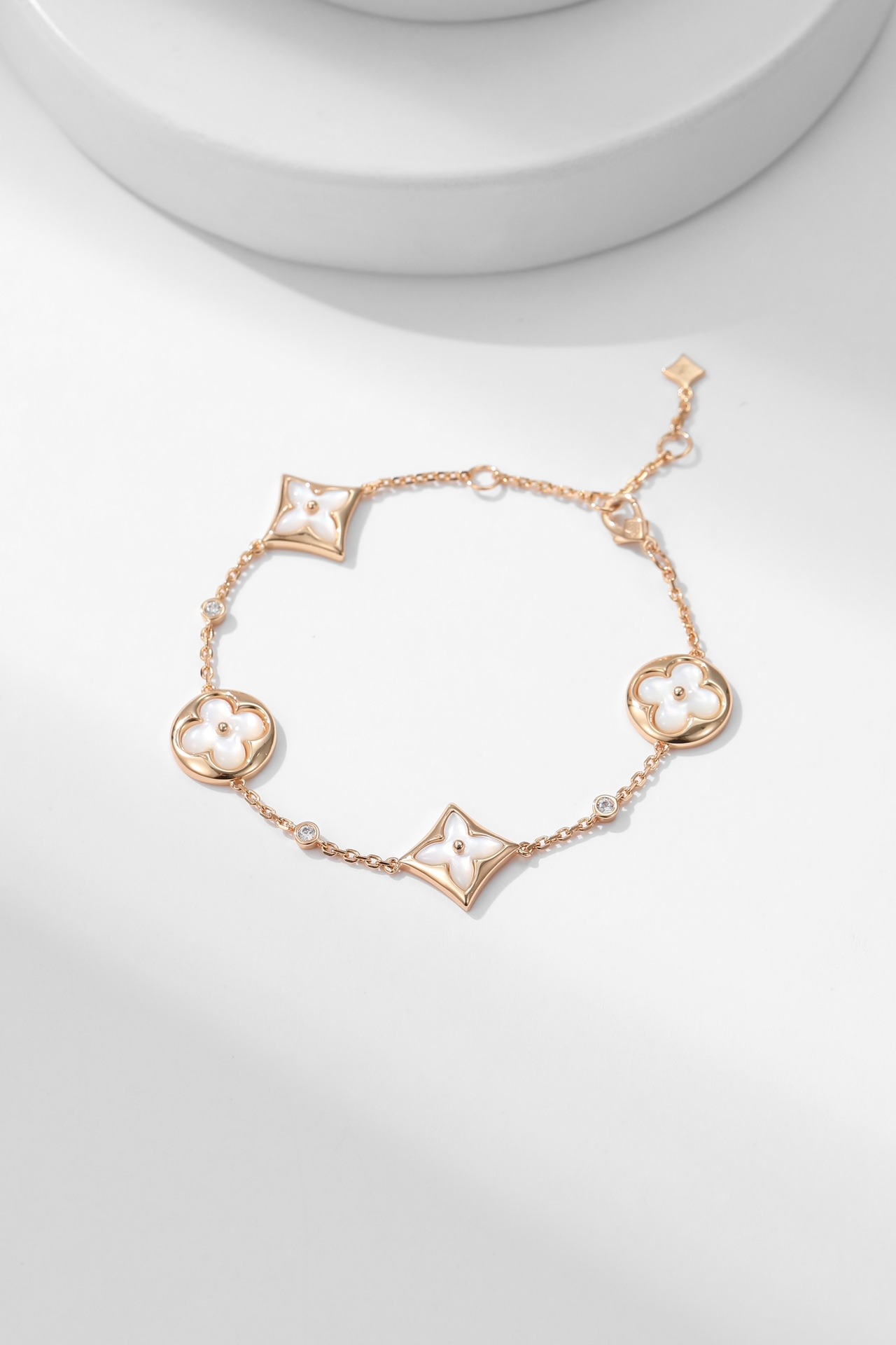 루*비통 블라썸 브레이슬릿