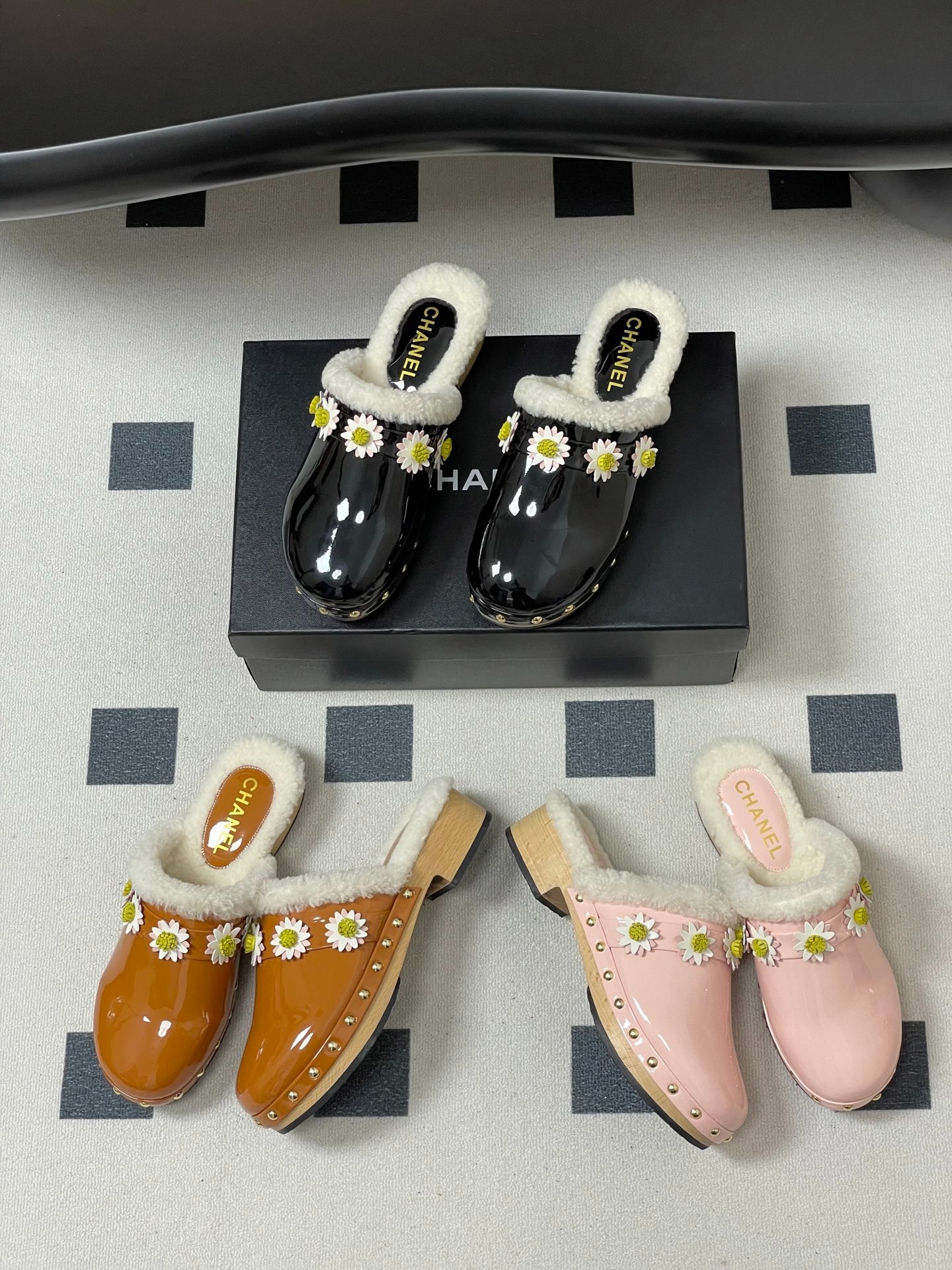 샤* 신상 샤무드 클래식 울 슬리퍼