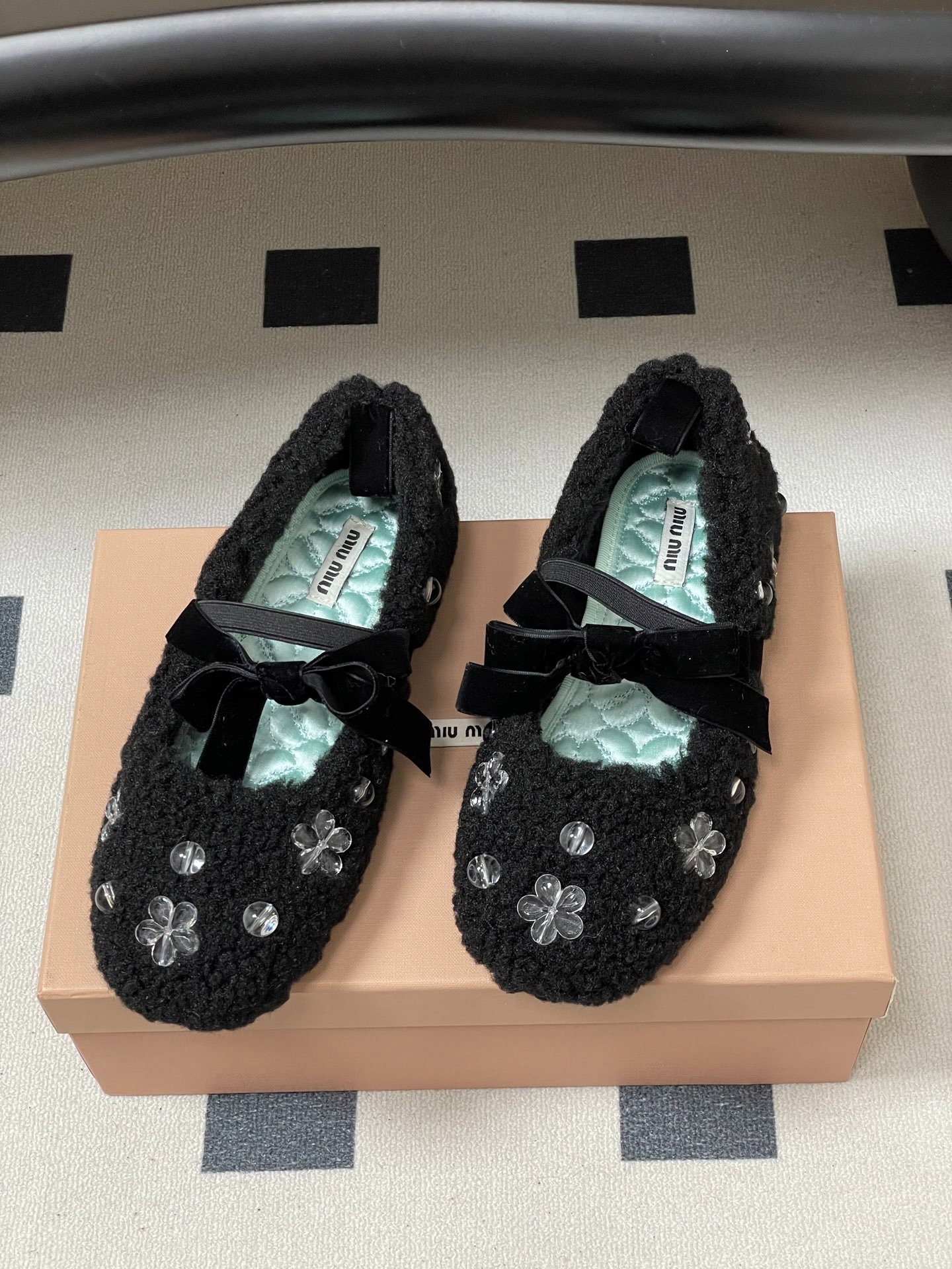 미*미* 리본 메리제인 양털 발레화