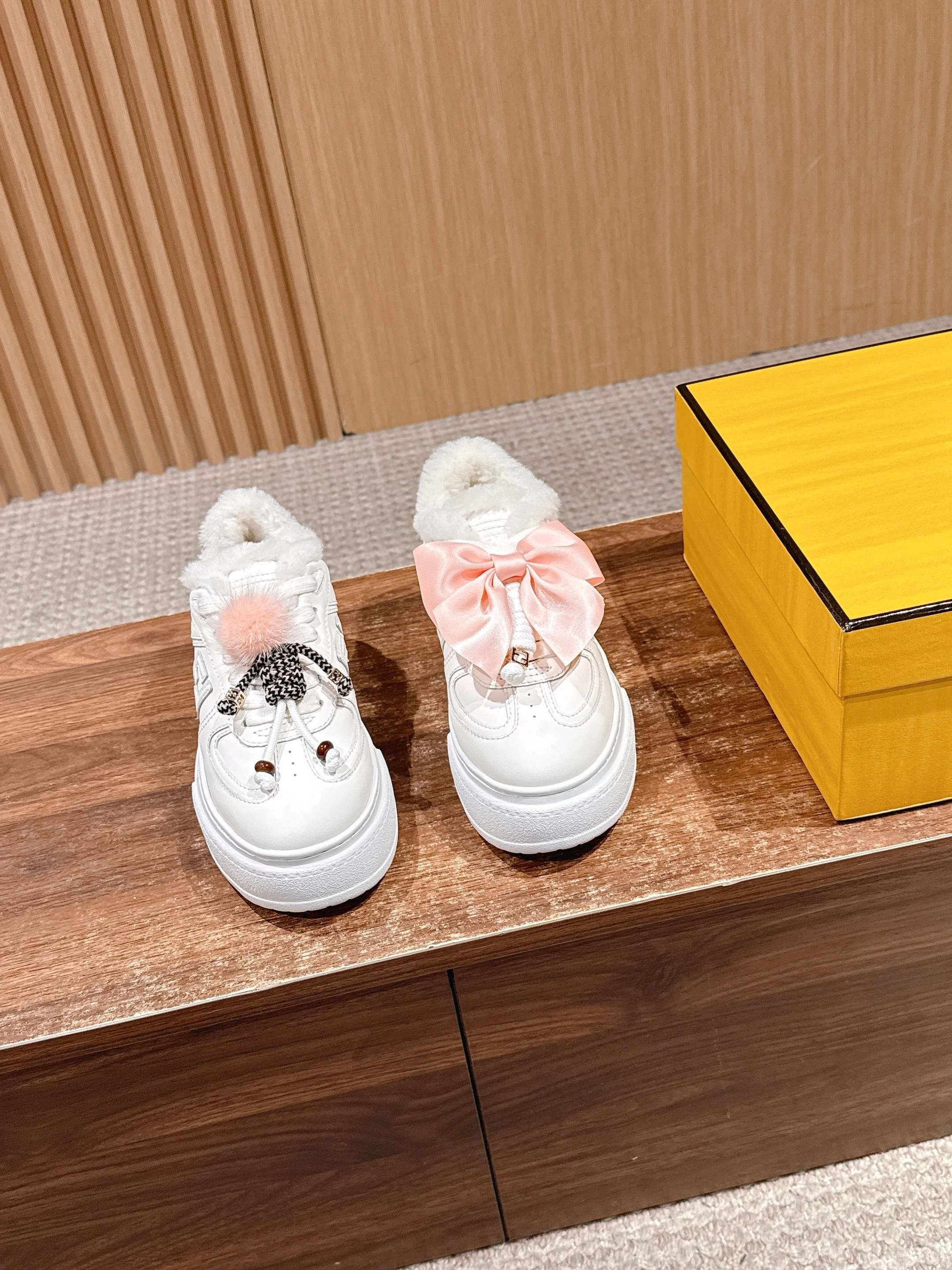 펜* 신상 통굽 스니커즈