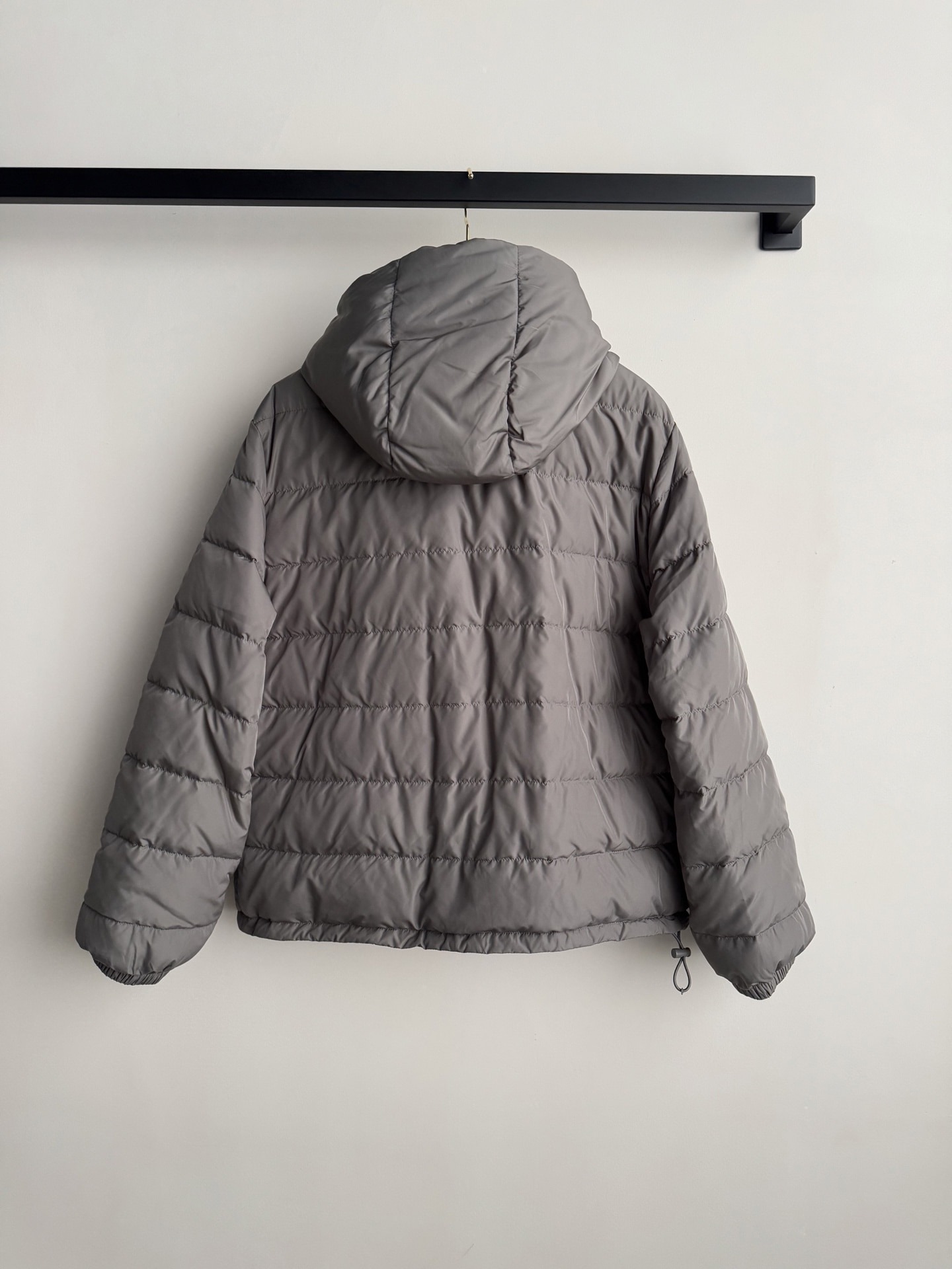 미*미* 25Fw 신상 로고 슬림 후드 패딩