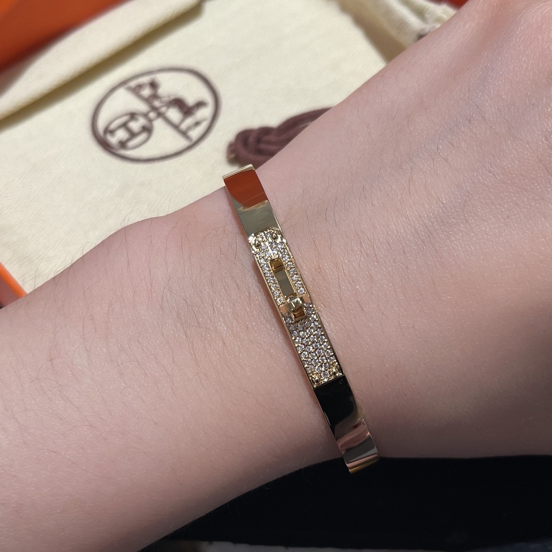 에*메스 핸드메이드 큐빅 팔찌