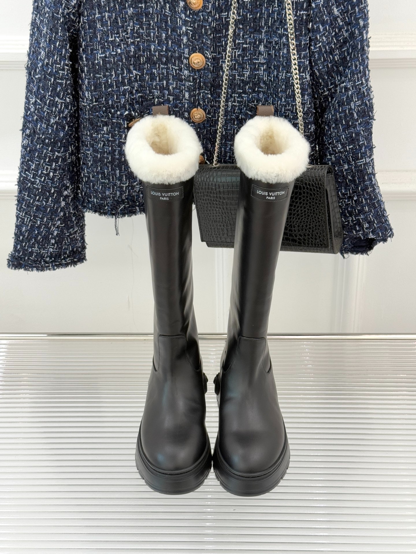 루*비통 25WF 신상 올오버 통굽부츠